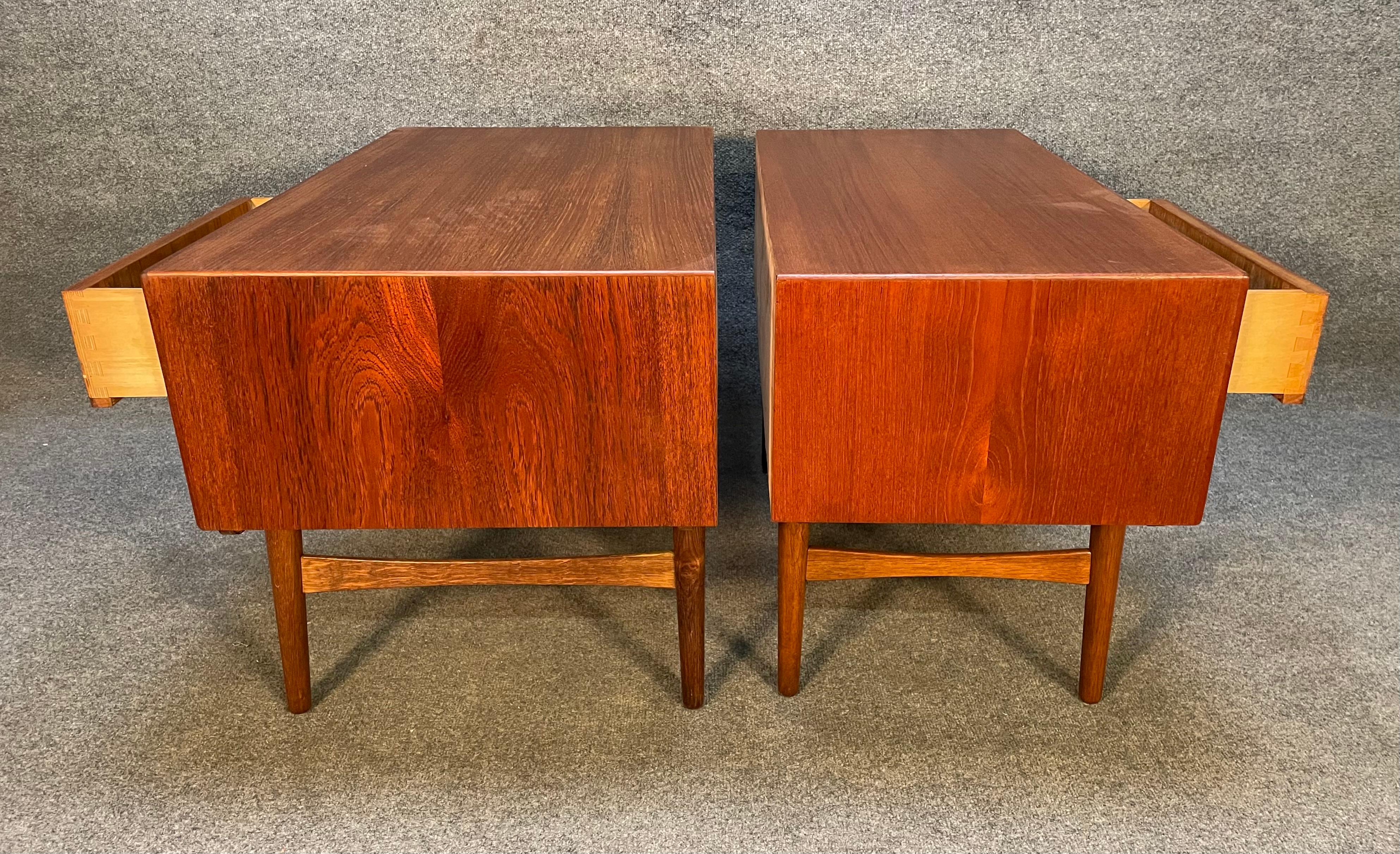 Mid-20th Century Pair of Vintage Danish Mid Century Modern Teak Nightstands, End Tables  For Sale
