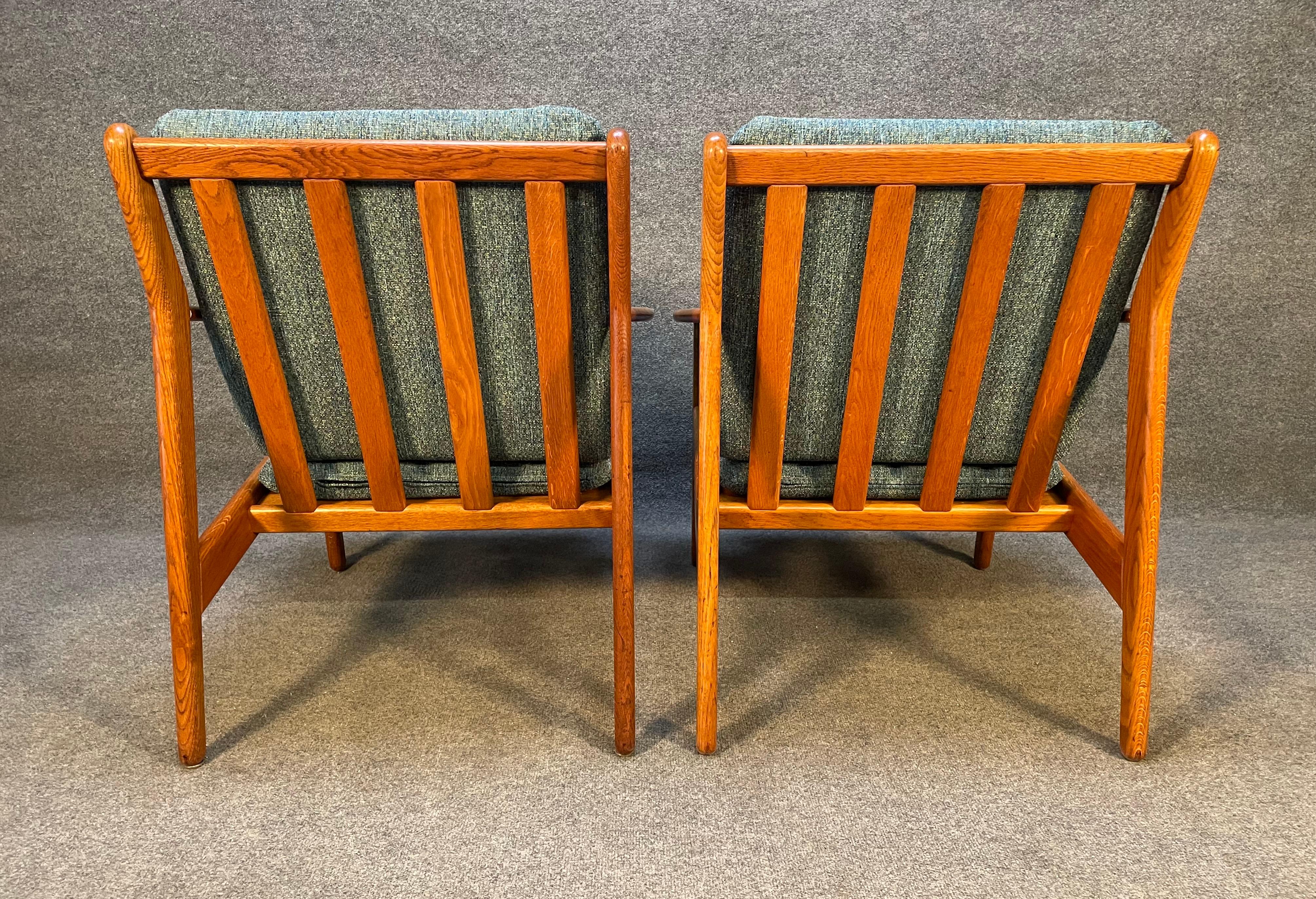 Pair of Vintage Danish Midcentury Oak Lounge Chairs Model 