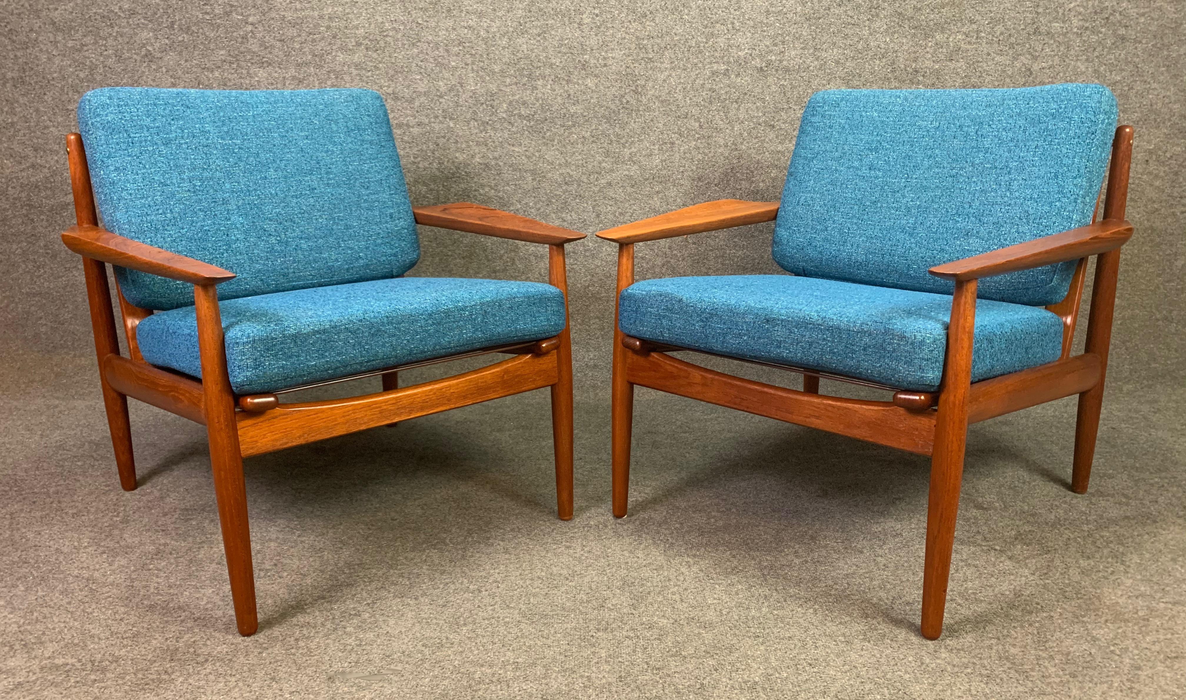 Mid-20th Century Pair of Vintage Danish Midcentury Teak Easy Chairs by Arne Vodder for Glostrup