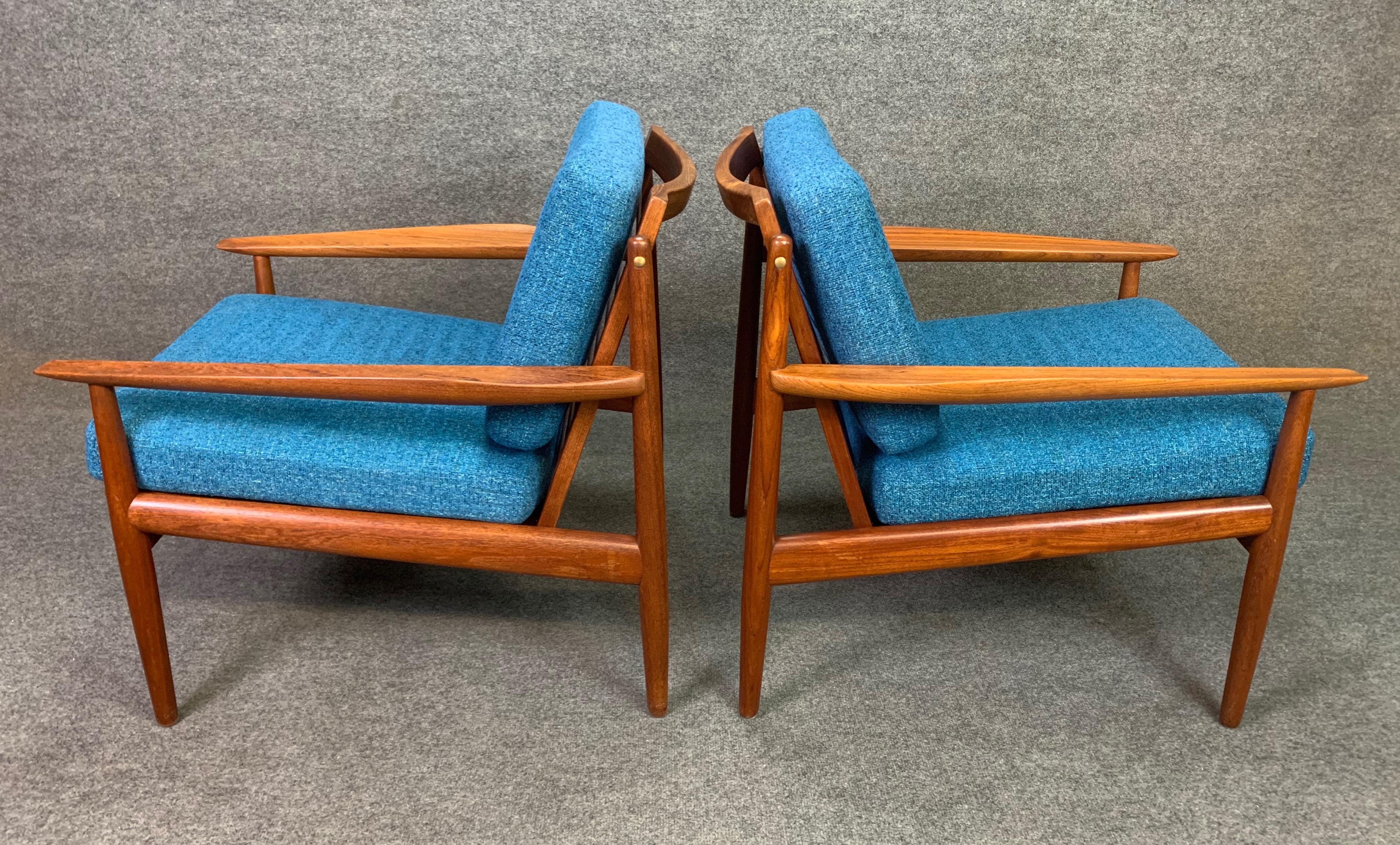 Pair of Vintage Danish Midcentury Teak Easy Chairs by Arne Vodder for Glostrup 1