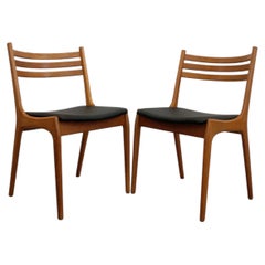 Pair of Vintage Danish Modern Oak Dining Chairs by Korup