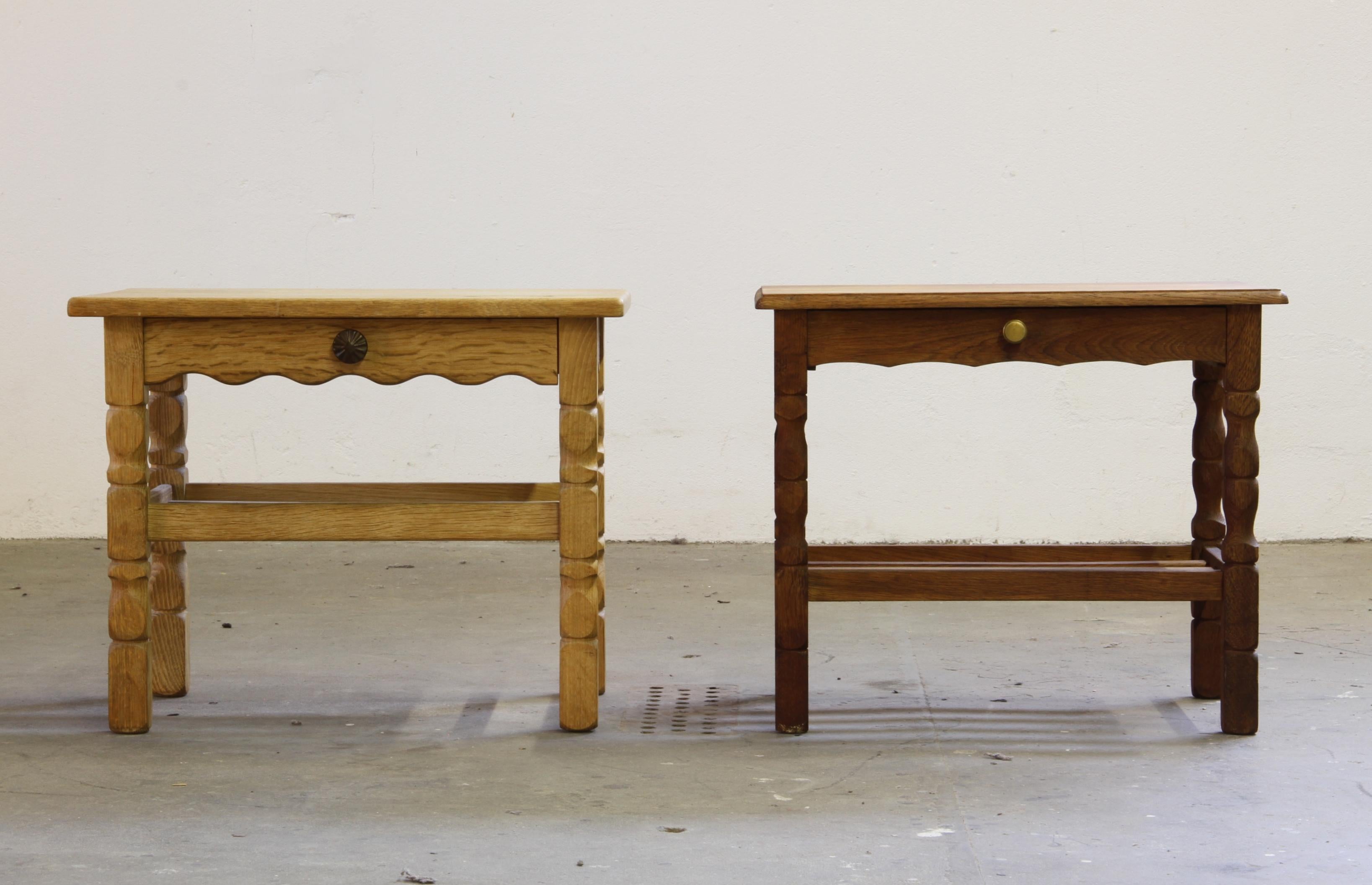 Coppia di comodini d'epoca in Oak Oak con. Cassetto e ripiano, stile Kjærnulf, anni '70 In condizioni buone in vendita a Store Heddinge, DK