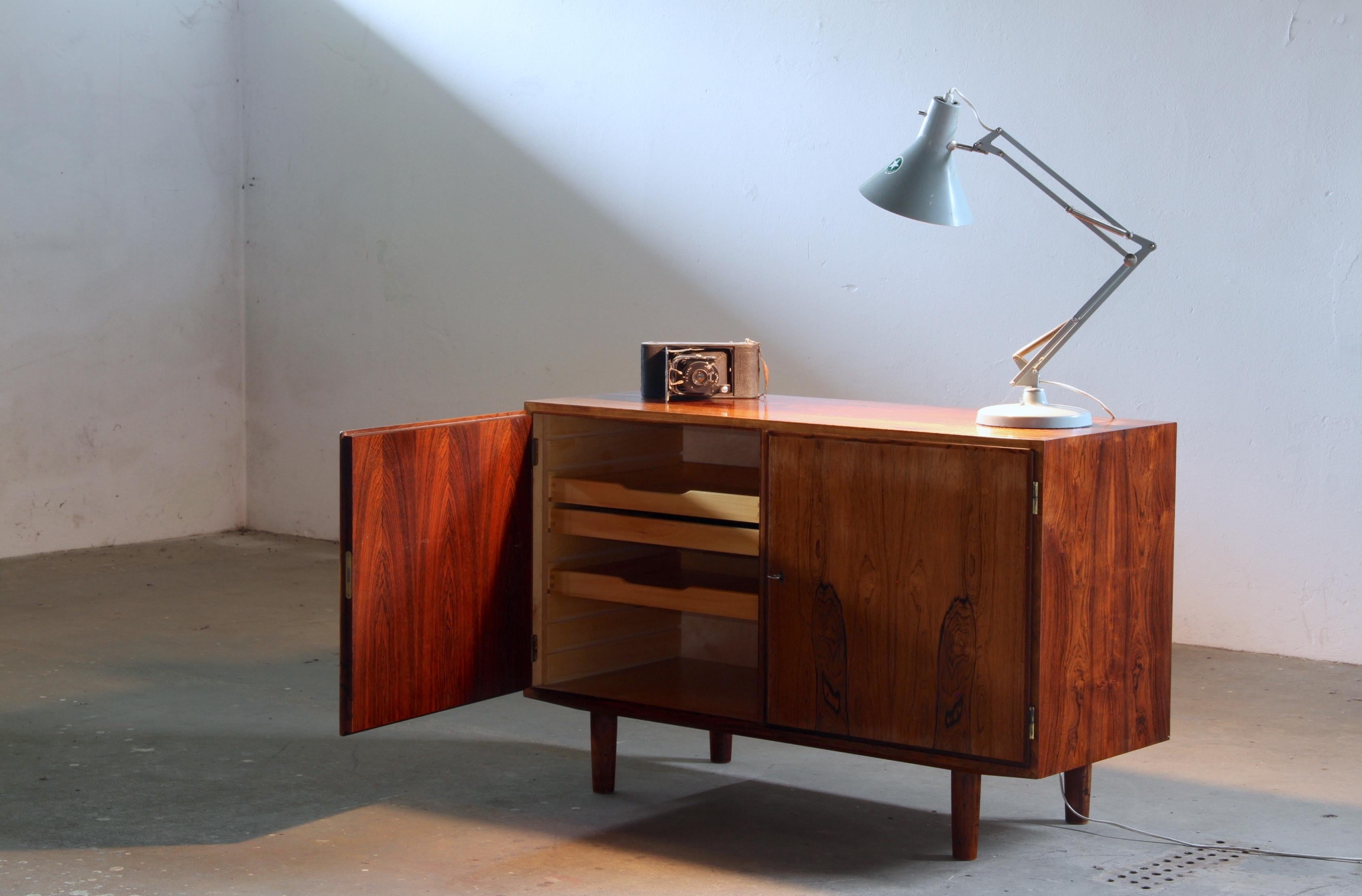 Pair of Vintage Danish Rosewood Sideboards by Poul Hundevad - Hundevad &Co 1960s For Sale 14