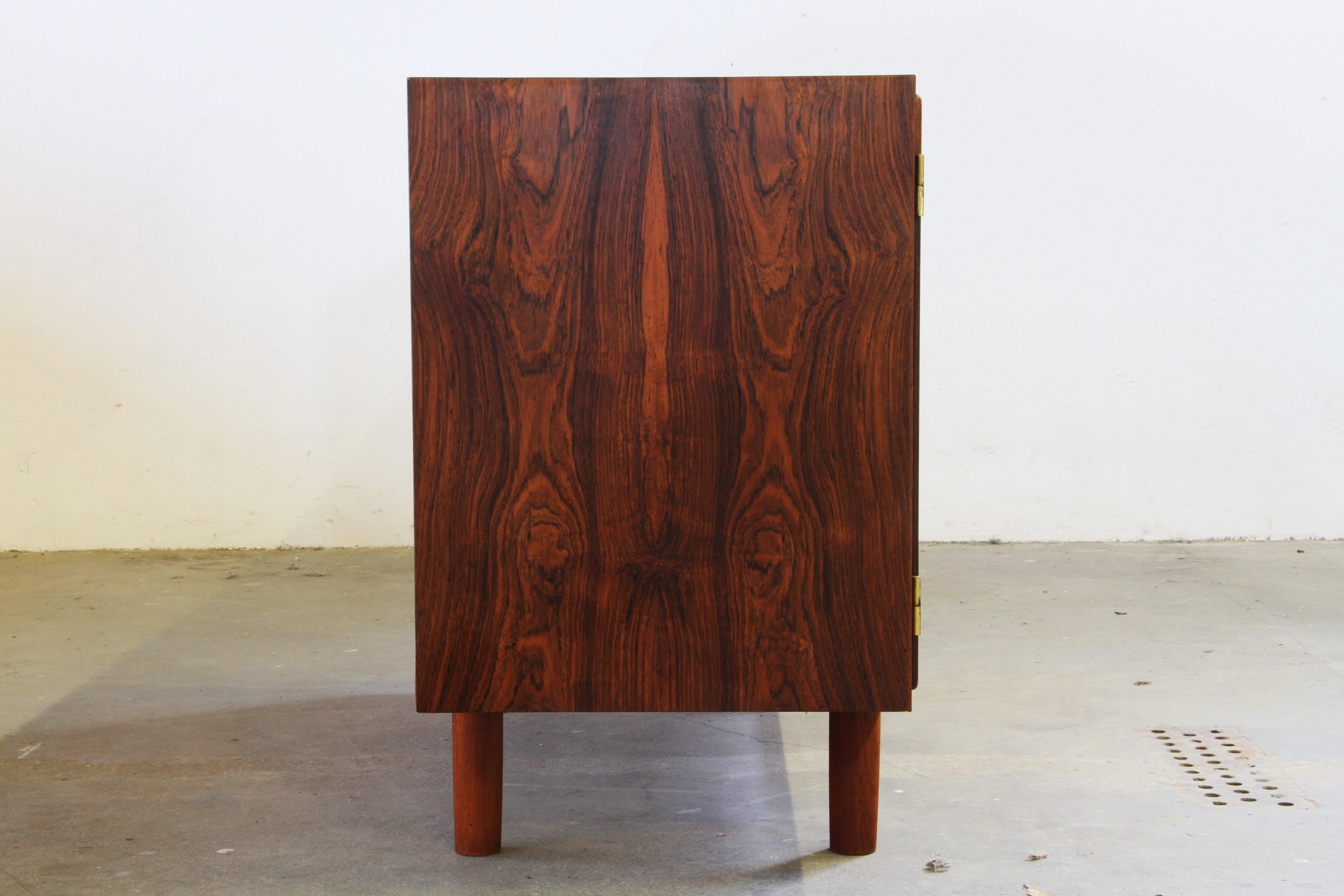 Mid-20th Century Pair of Vintage Danish Rosewood Sideboards by Poul Hundevad - Hundevad &Co 1960s For Sale