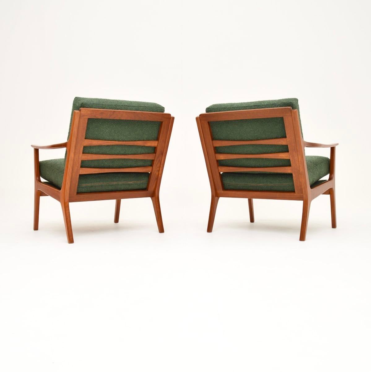 Pair of Vintage Danish Teak Armchairs In Good Condition For Sale In London, GB