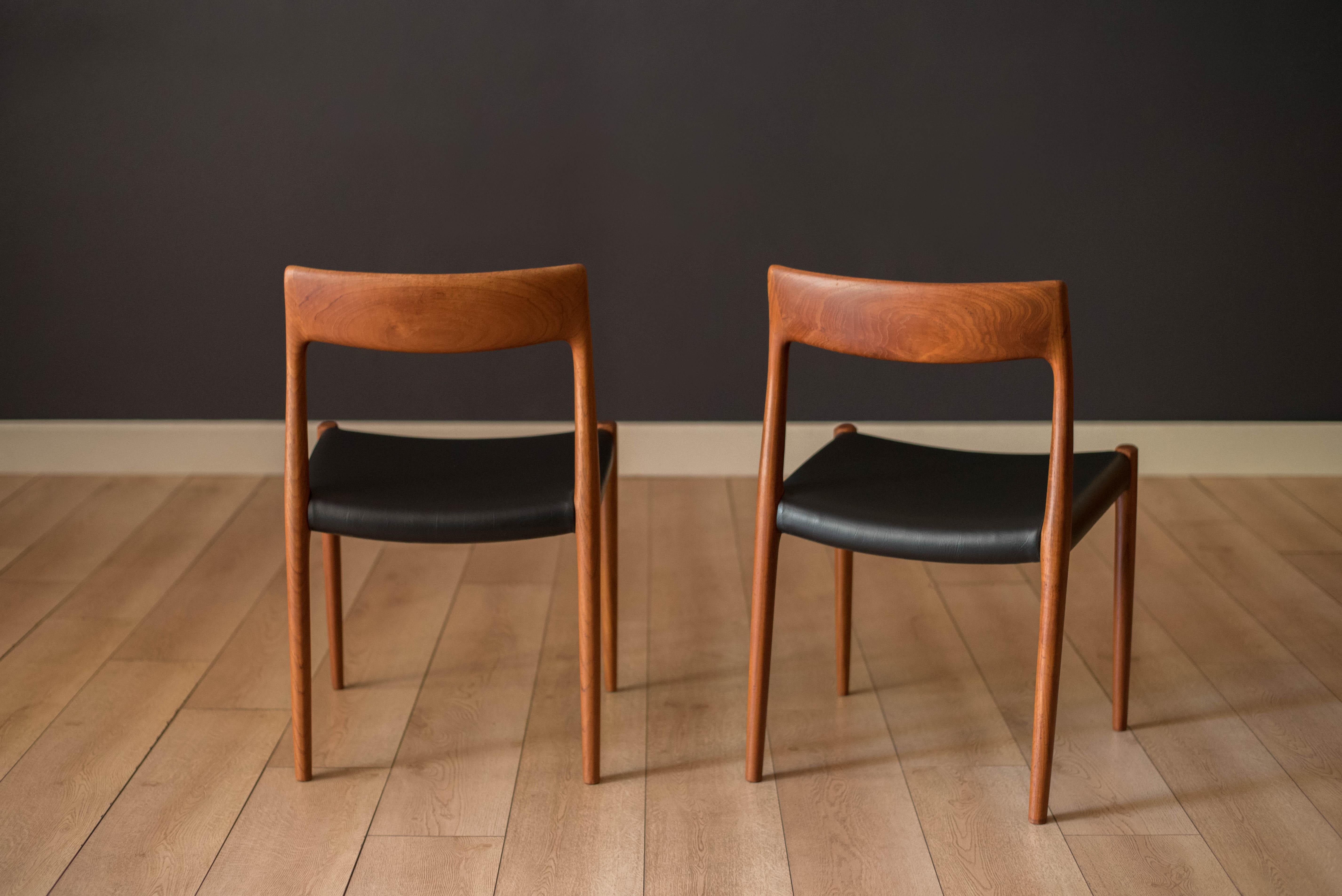 Pair of Vintage Danish Teak Niels Otto Moller Model 77 Dining Chairs In Good Condition In San Jose, CA