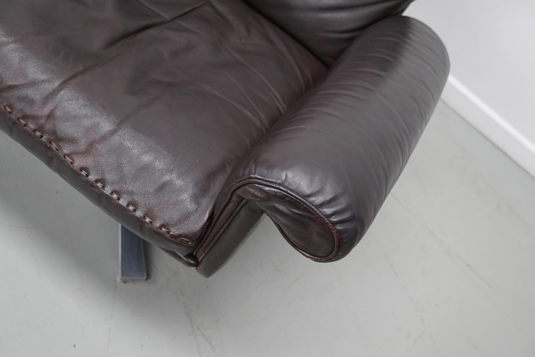 Paire de fauteuils pivotants en cuir Brown De Sede DS-31 d'époque en vente 4