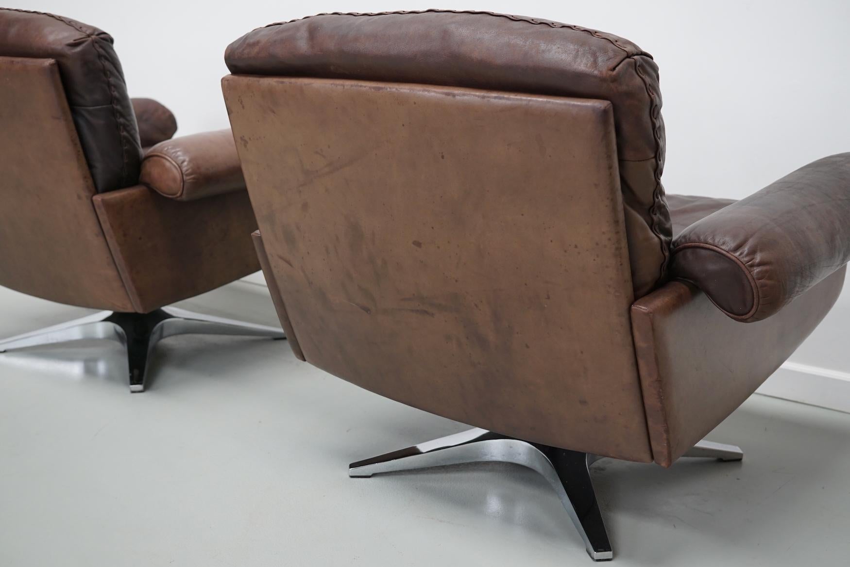 Paar Vintage De Sede DS-31 Drehsessel aus braunem Leder (Ende des 20. Jahrhunderts)
