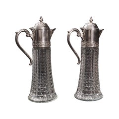 Coppia di caraffe decorative d'epoca Ewers, italiane, in vetro, Claret, per servire il vino, 1960