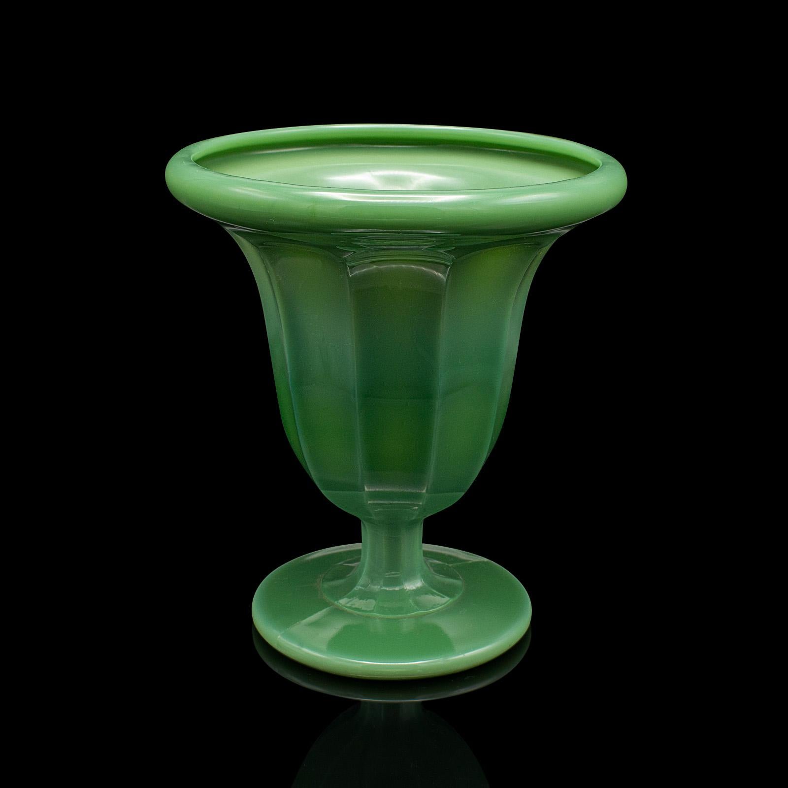 Dekorative Vintage-Vasen, englisch, Glas, Pflanzgefäße, Art déco, um 1930, Paar im Zustand „Gut“ im Angebot in Hele, Devon, GB