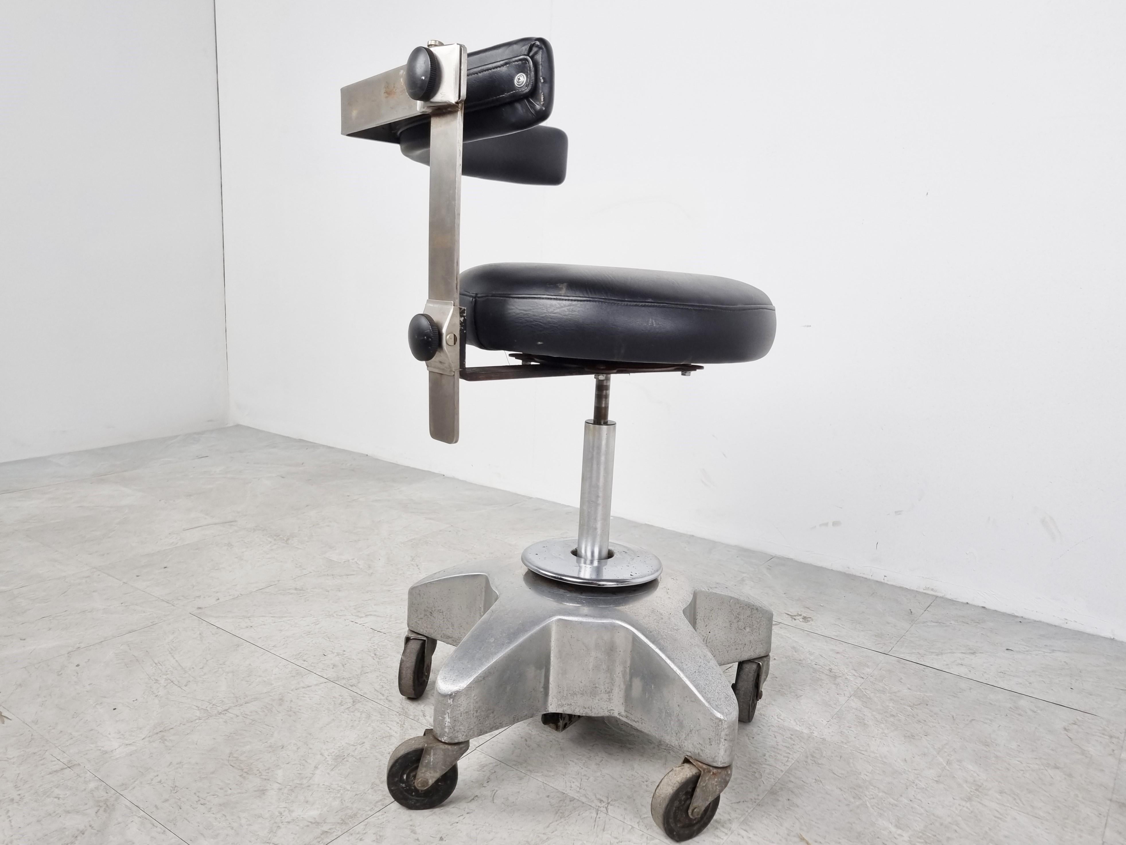 Pair of Vintage Dentist Chairs, 1970s 1