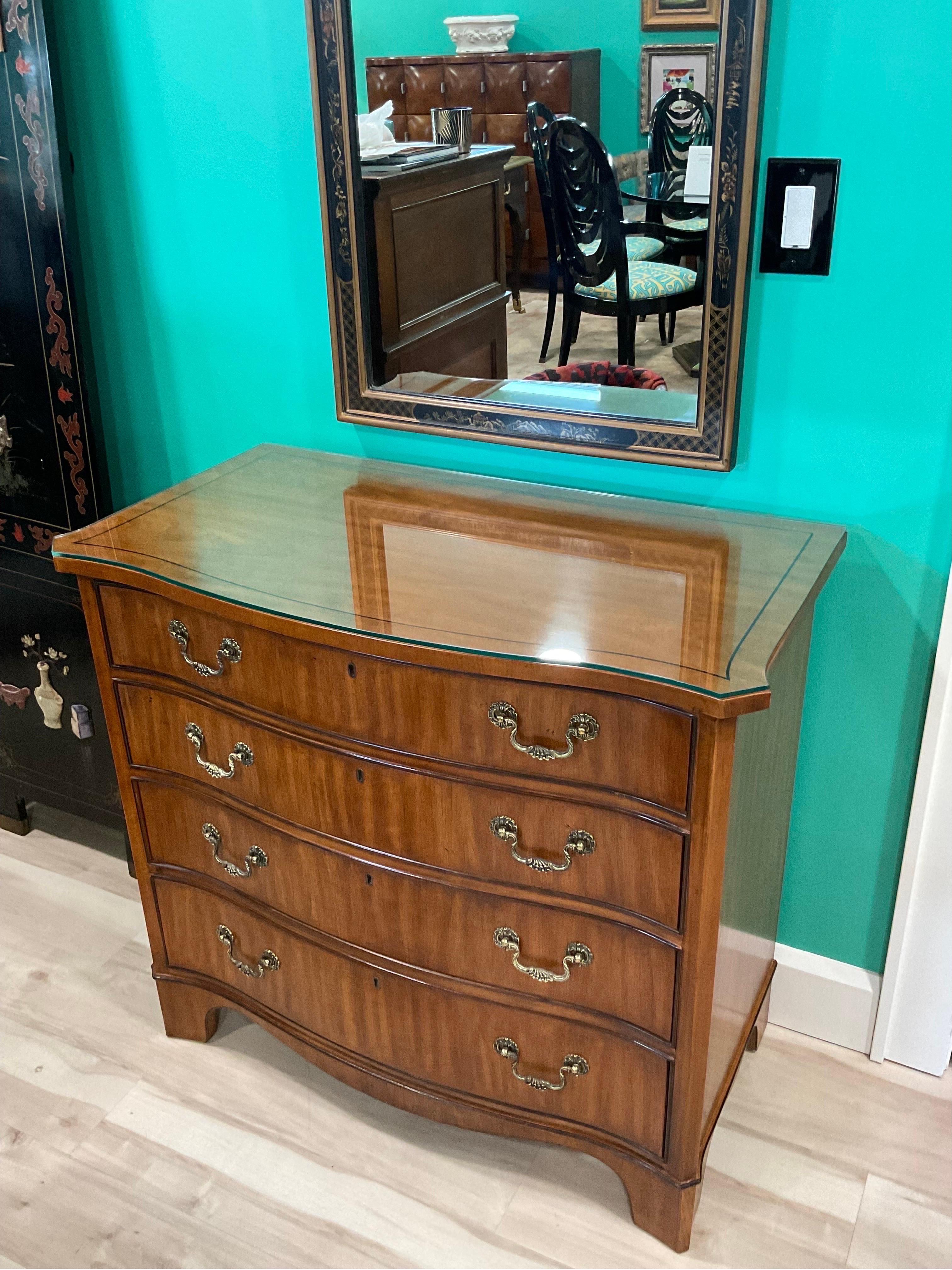 Pair of Vintage Devoncourt Bachelor Chests from Drexel 10