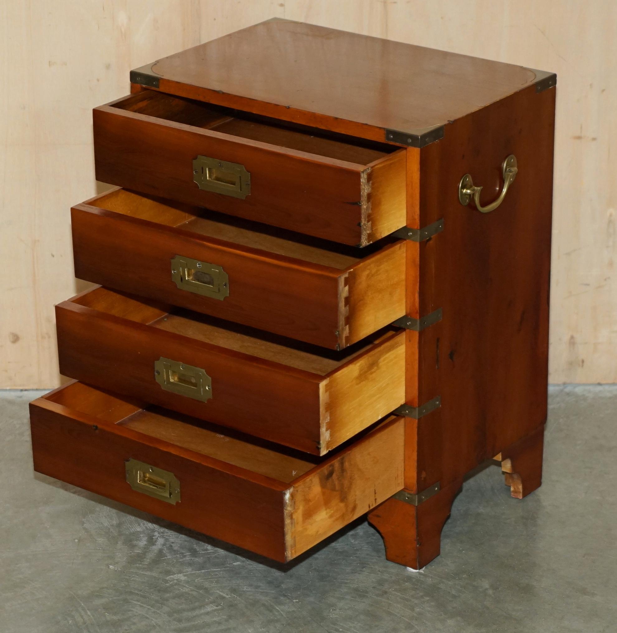 PAIR OF ViNTAGE DISTRESSED MILITARY CAMPAIGN BURR YEW WOOD SIDE TABLE DRAWERS For Sale 13