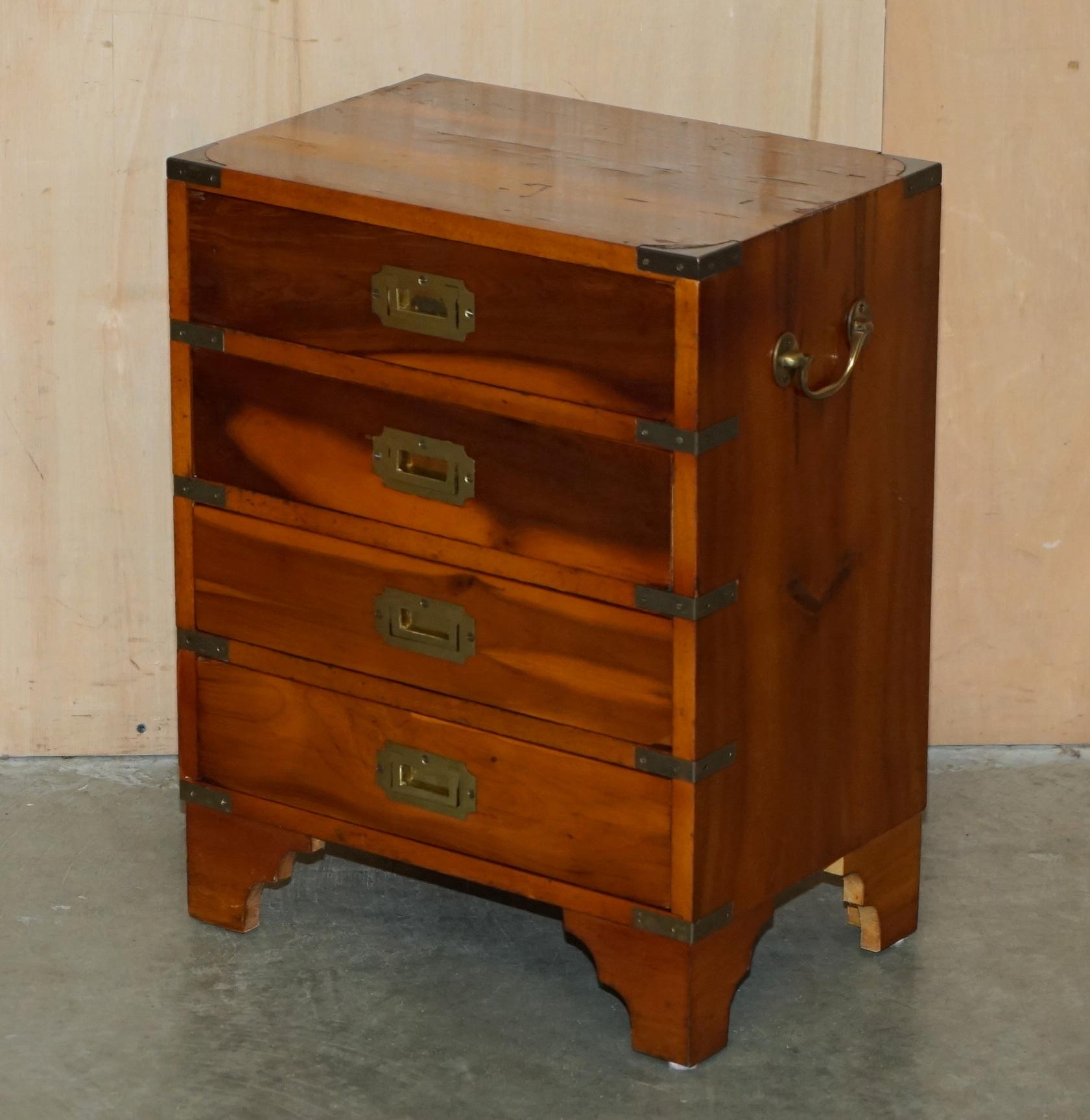 Campaign PAIR OF ViNTAGE DISTRESSED MILITARY CAMPAIGN BURR YEW WOOD SIDE TABLE DRAWERS For Sale