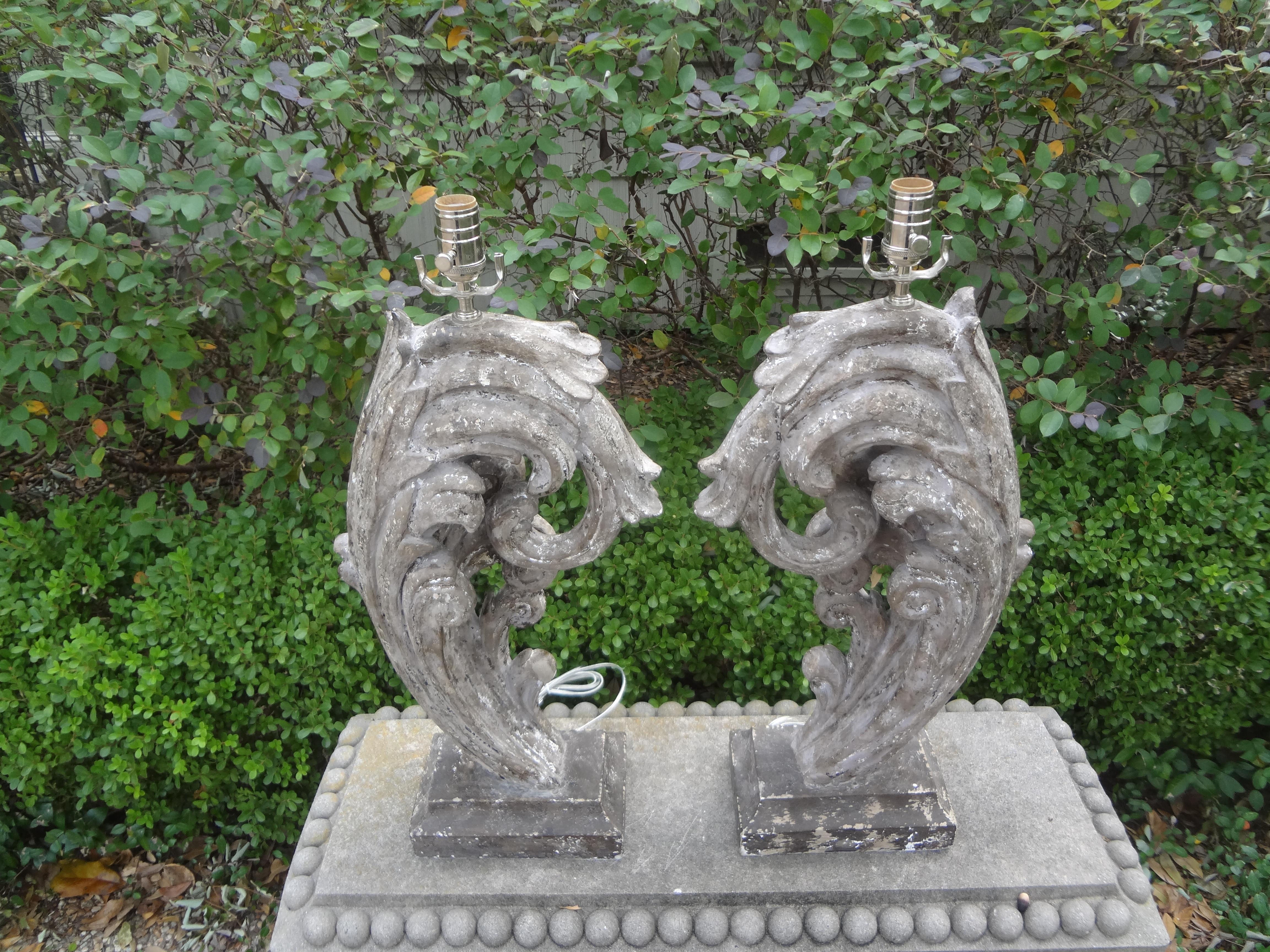 Pair of Vintage Distressed Silver Gilt Plume Lamps After Dorothy Draper For Sale 2