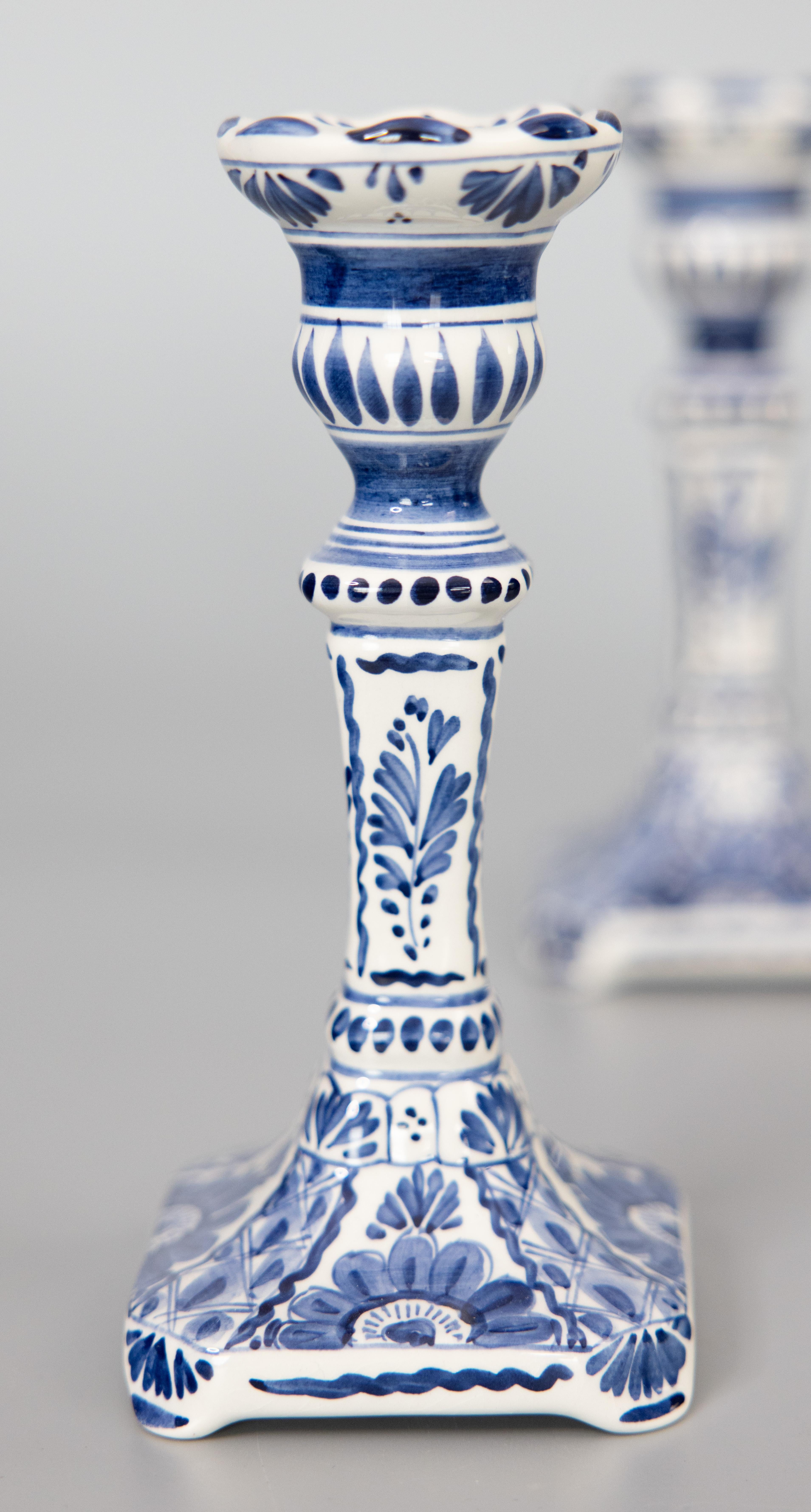 Pair of Vintage Dutch Delft Faience Candlesticks In Good Condition In Pearland, TX