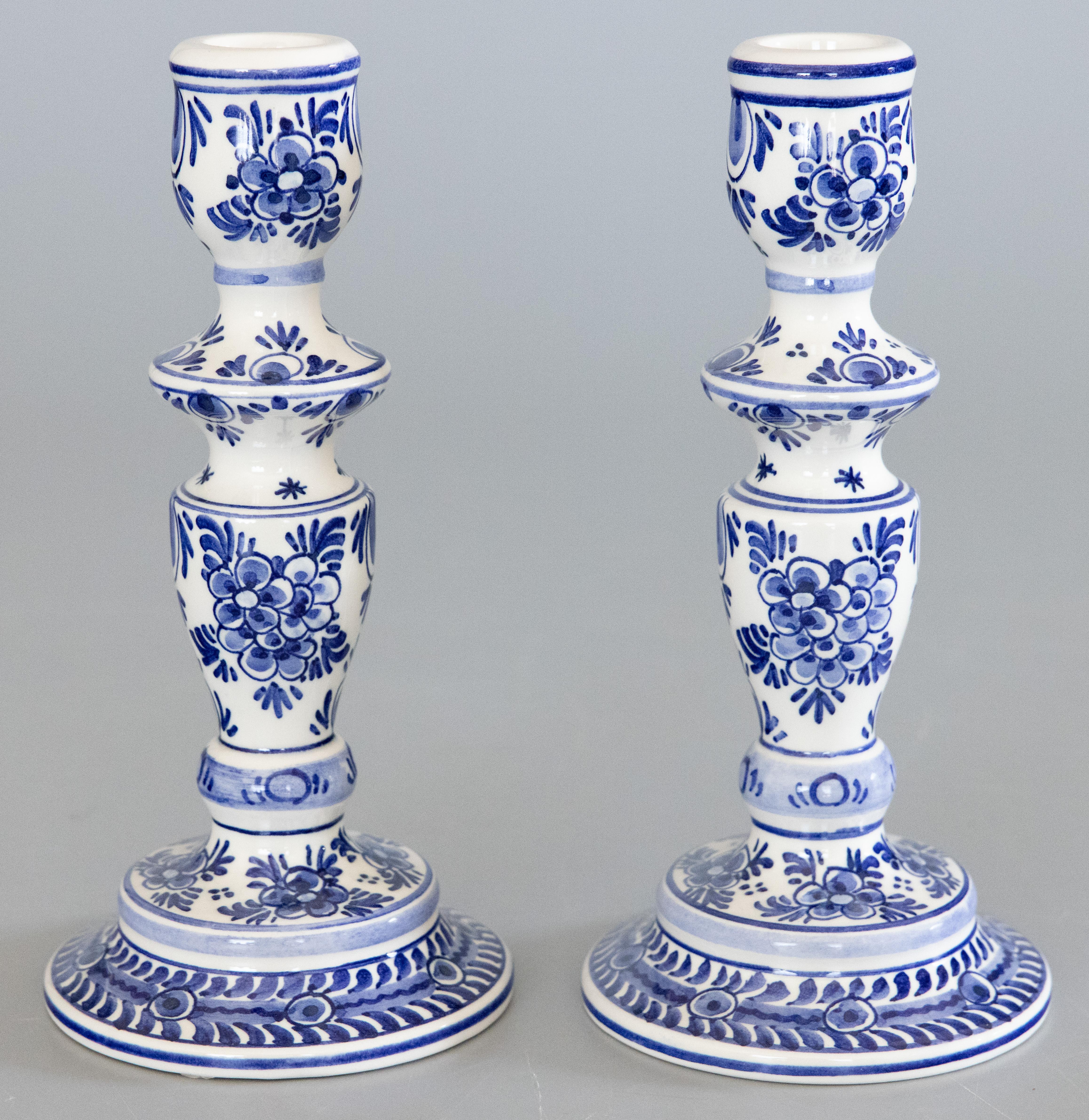 Pair of Vintage Dutch Delft Faience Candlesticks In Good Condition In Pearland, TX