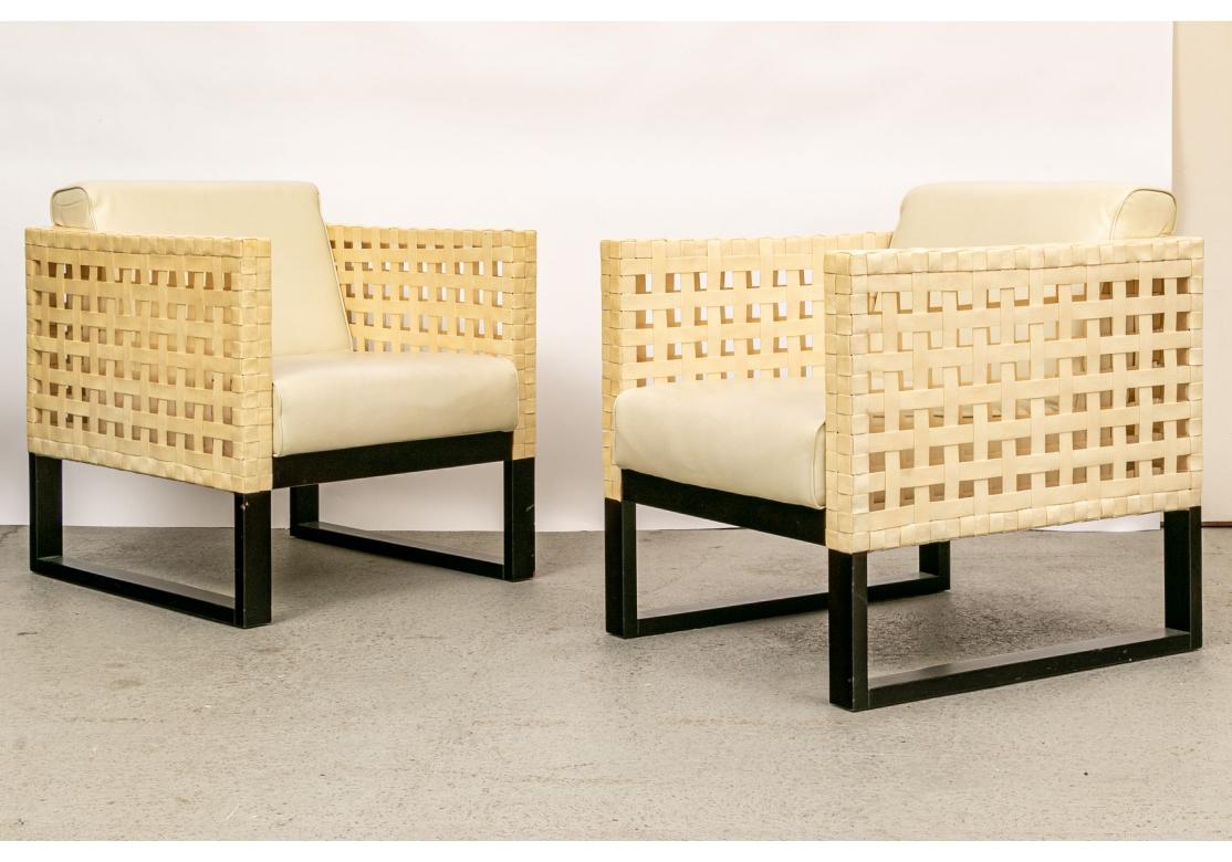 Pair of Vintage Ecru Parchment Skin Club Chairs in vendita 5