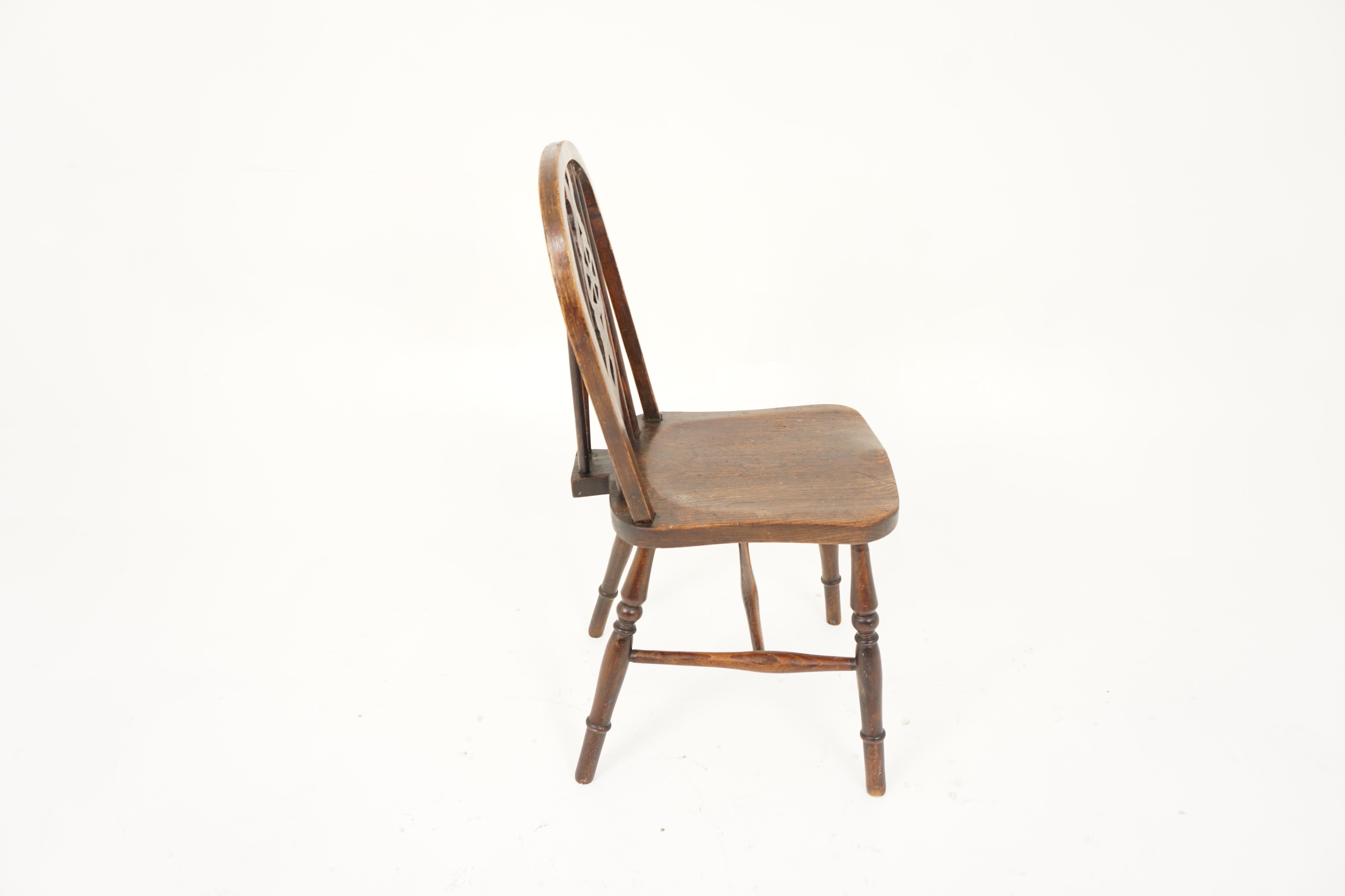 Oak Pair Of Vintage Elm Wheelback Windsor Chairs, Scotland 1930, H1134