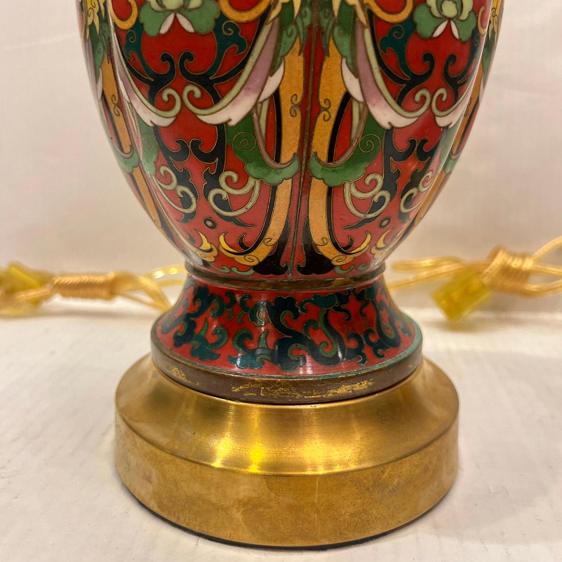 Milieu du XXe siècle Paire de lampes vintage en émail en vente
