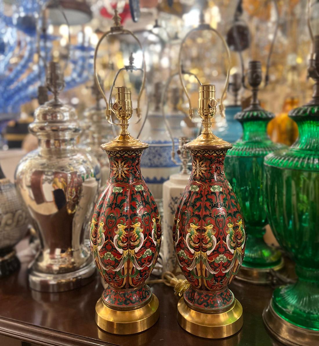 Porcelaine Paire de lampes vintage en émail en vente