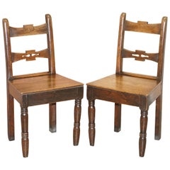 Pair of Antique English Oak Occasional Chape Hall Chairs Lovely Primate Patian