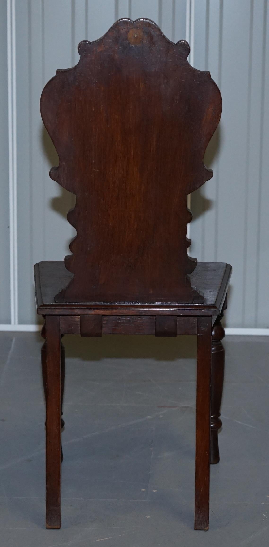 Pair of Vintage English Oak Occasional Hall Chairs Depicting King & Gentleman 15
