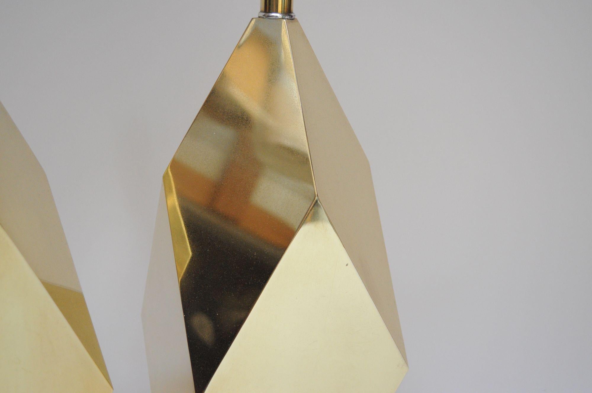 Pair of Vintage Faceted Geometric Solid Brass Table Lamps For Sale 7