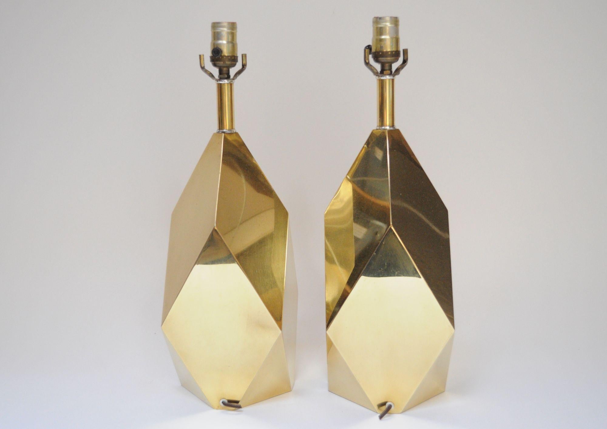 Mid-20th Century Pair of Vintage Faceted Geometric Solid Brass Table Lamps For Sale