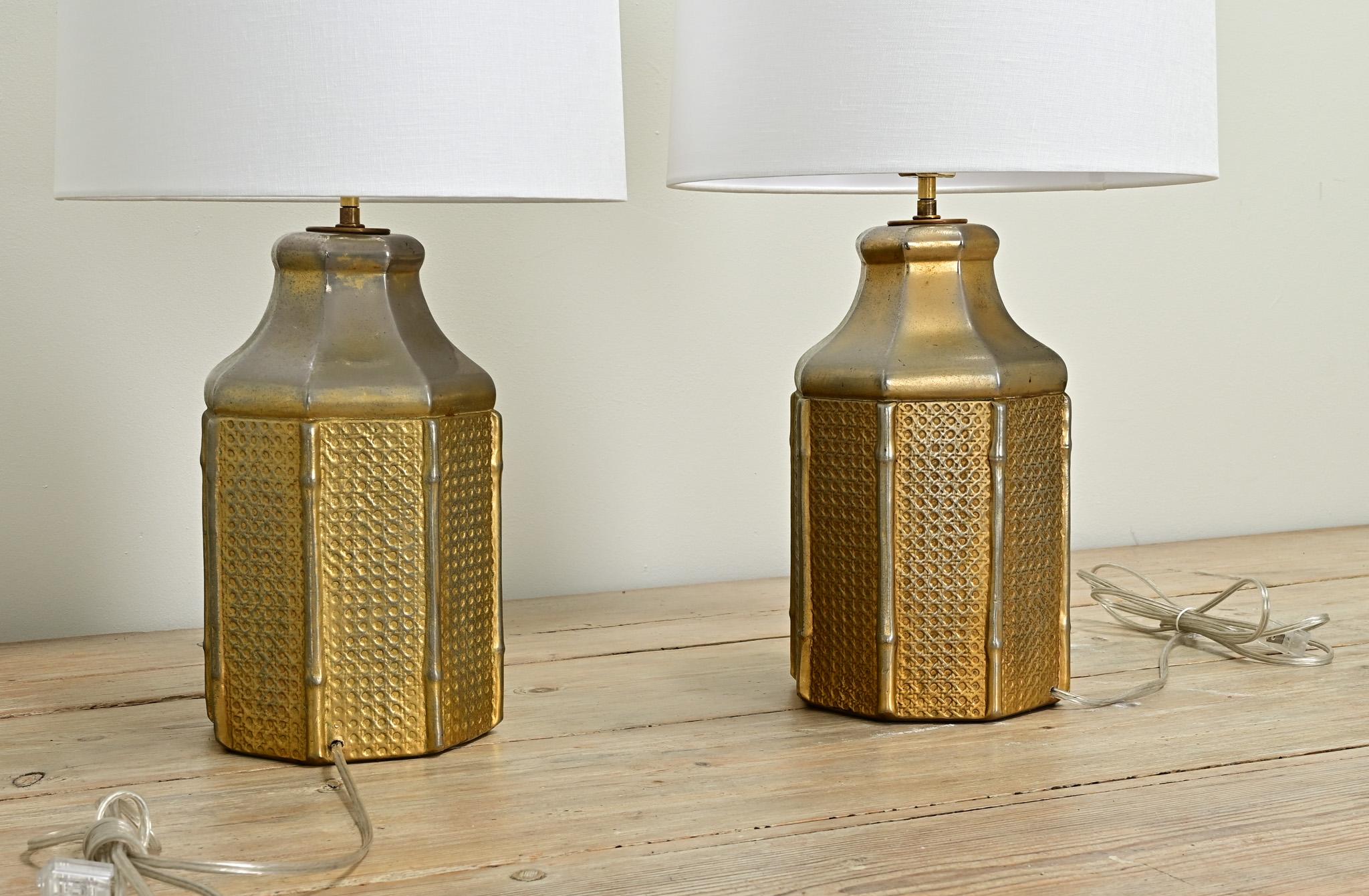 20th Century Pair of Vintage Faux Cane & Bamboo Lamps For Sale