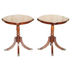 PAIR OF VINTAGE FLAMED HARDWOOD LIONS HAIRY PAW FEET SiDE END LAMP WINE TABLES