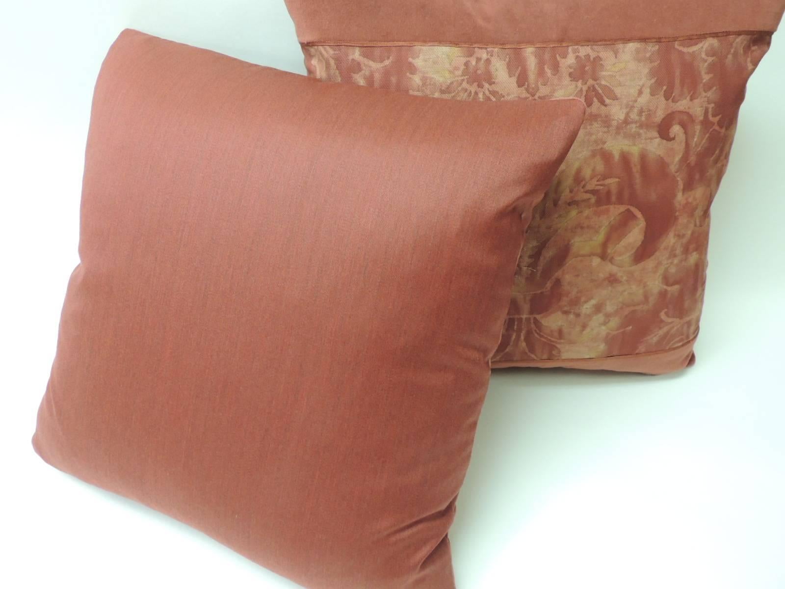 Hand-Crafted Pair of Vintage Fortuny “Glicine” Pattern Red and Silvery Decorative Pillows