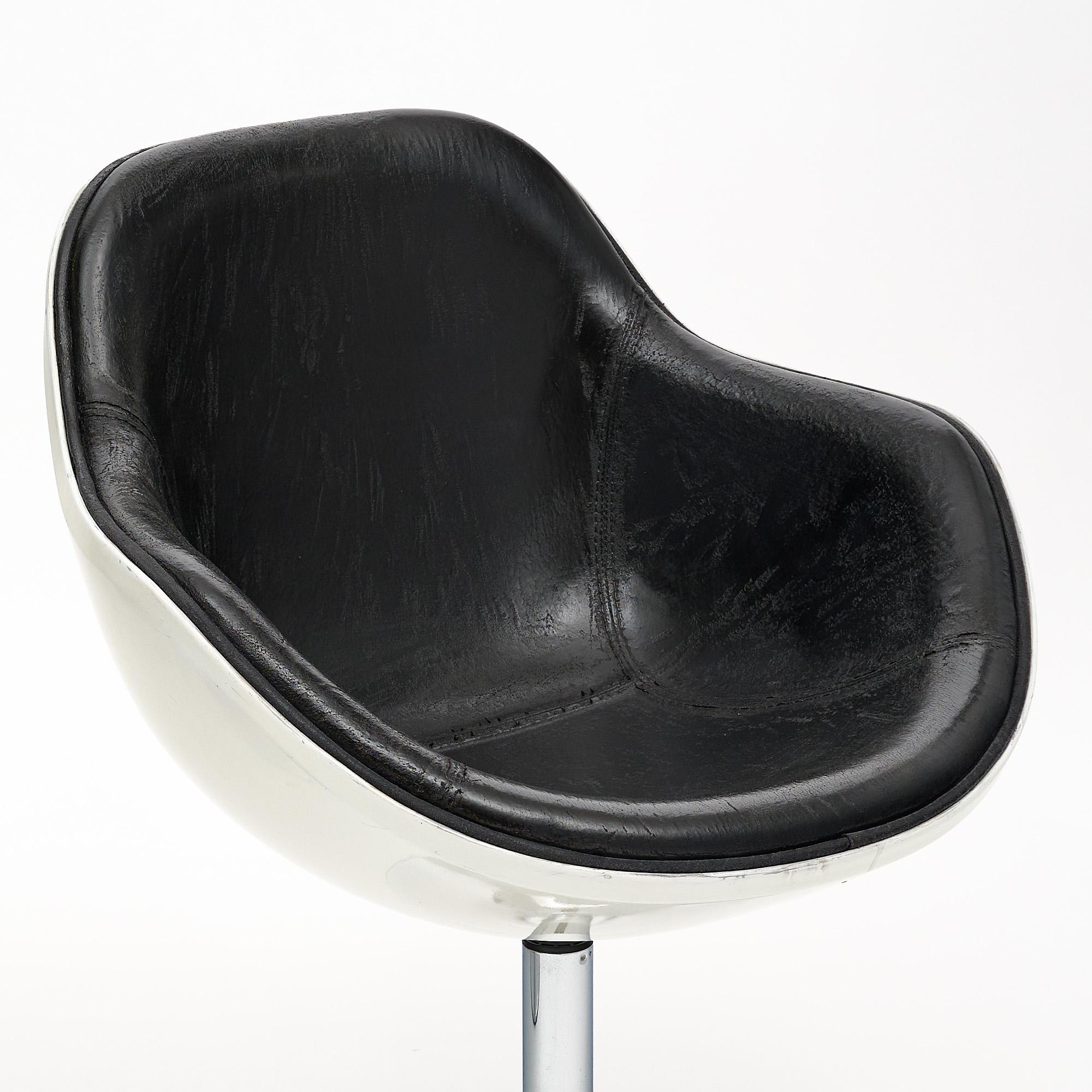 Paar französische Sessel im Vintage-Stil im Angebot 3
