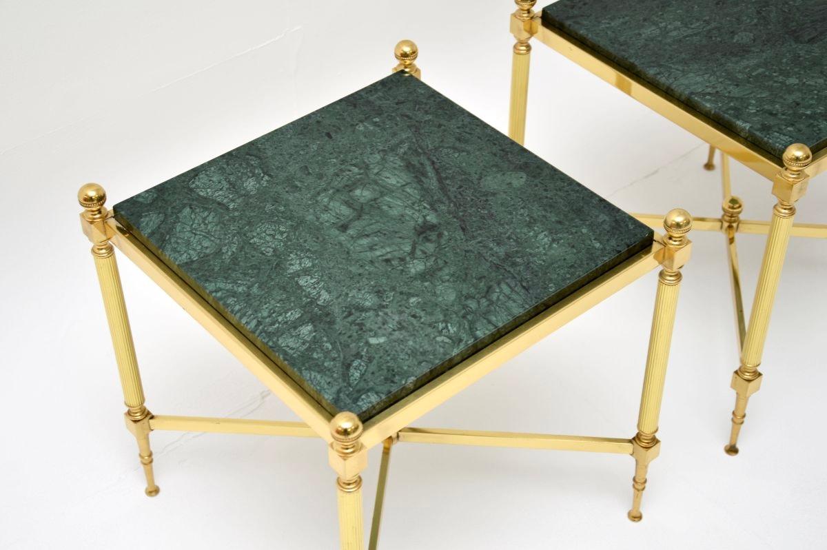 Hollywood Regency Pair of Vintage French Brass and Marble Side Tables For Sale