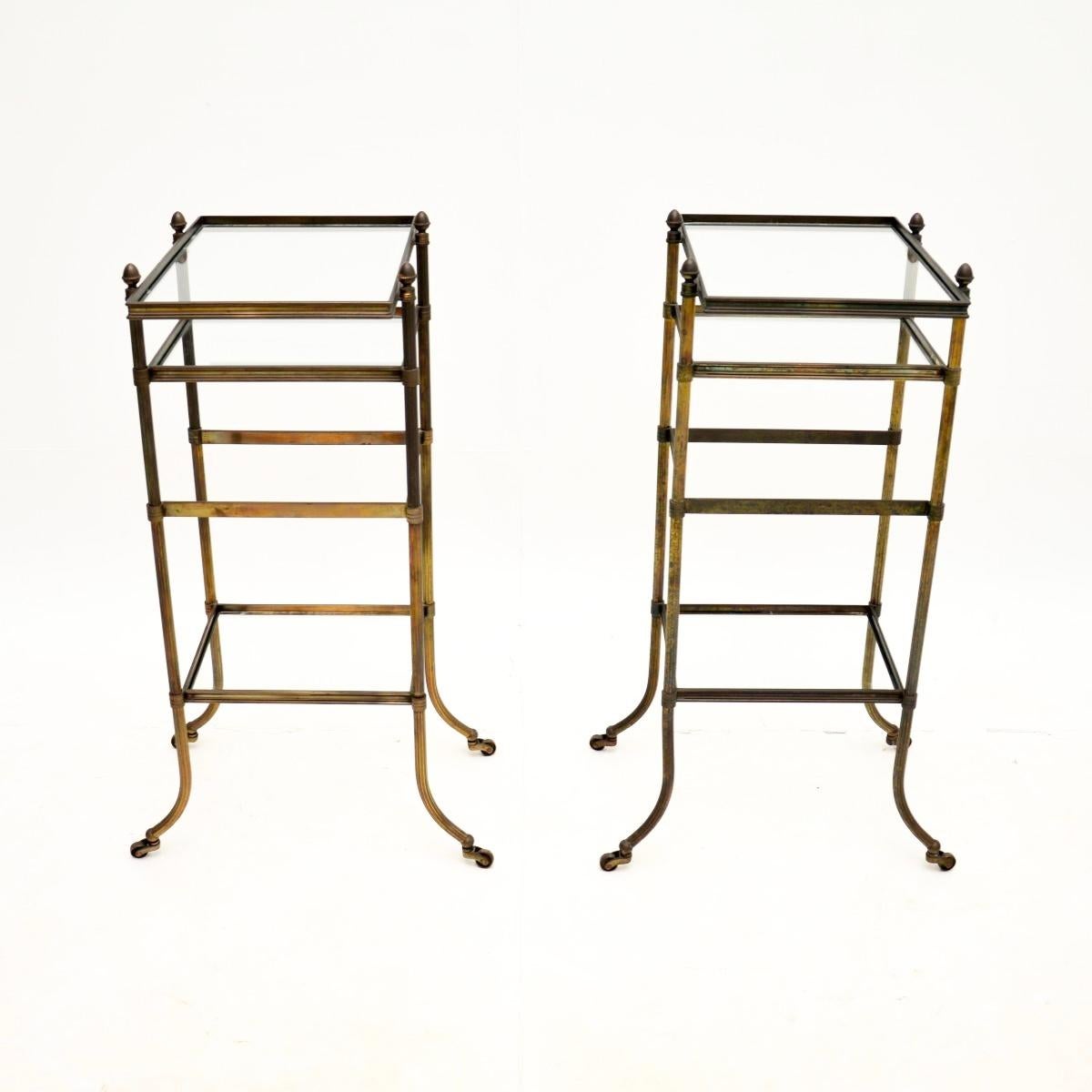 Pair of Vintage French Brass Side Tables In Good Condition For Sale In London, GB