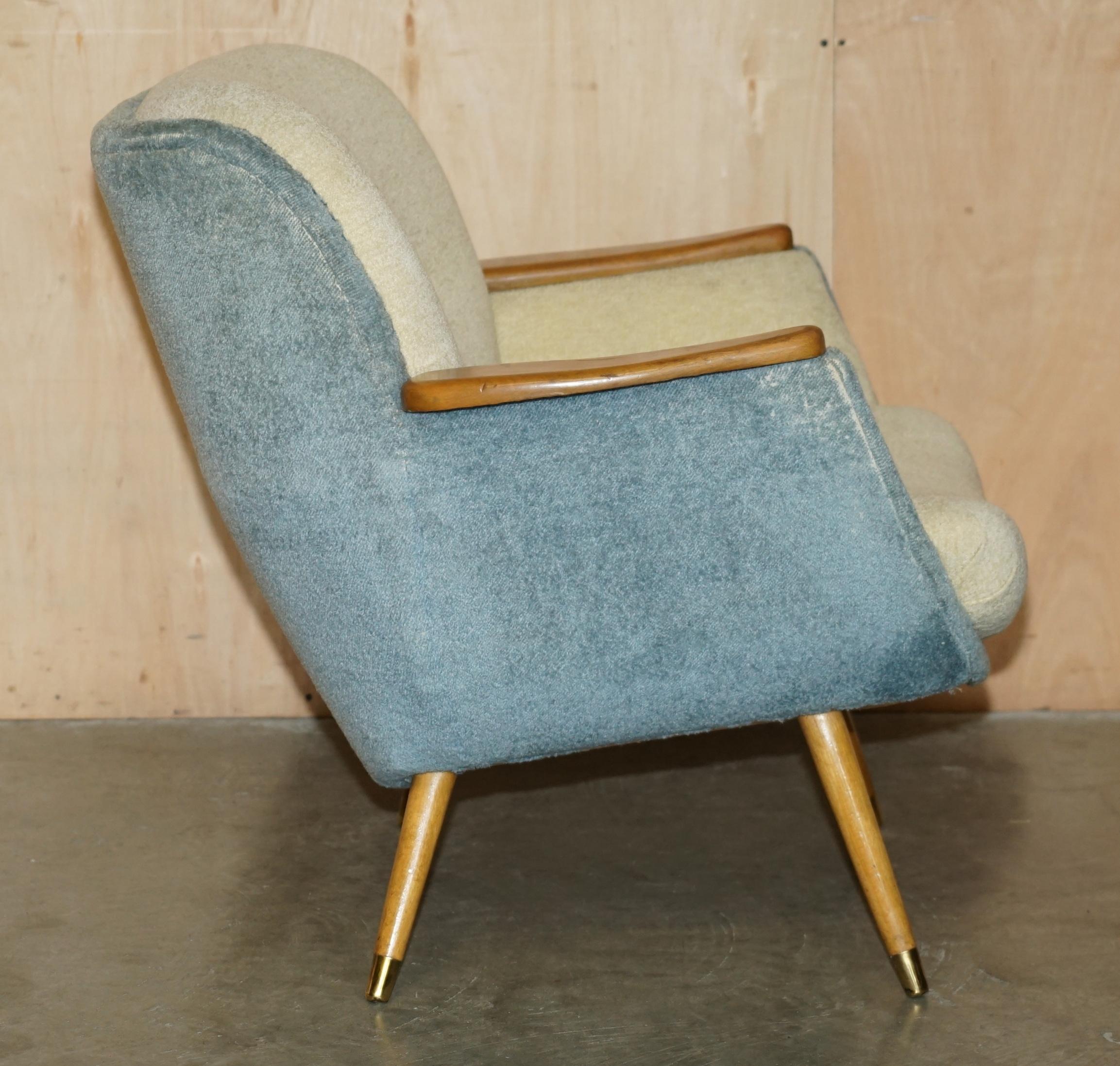 COPPIA DI POLTRONE DA CLUB D'EPOCA FRANCESE CIRCA 1960 CON TELAIO IN NOCE E FAGGIO in vendita 4