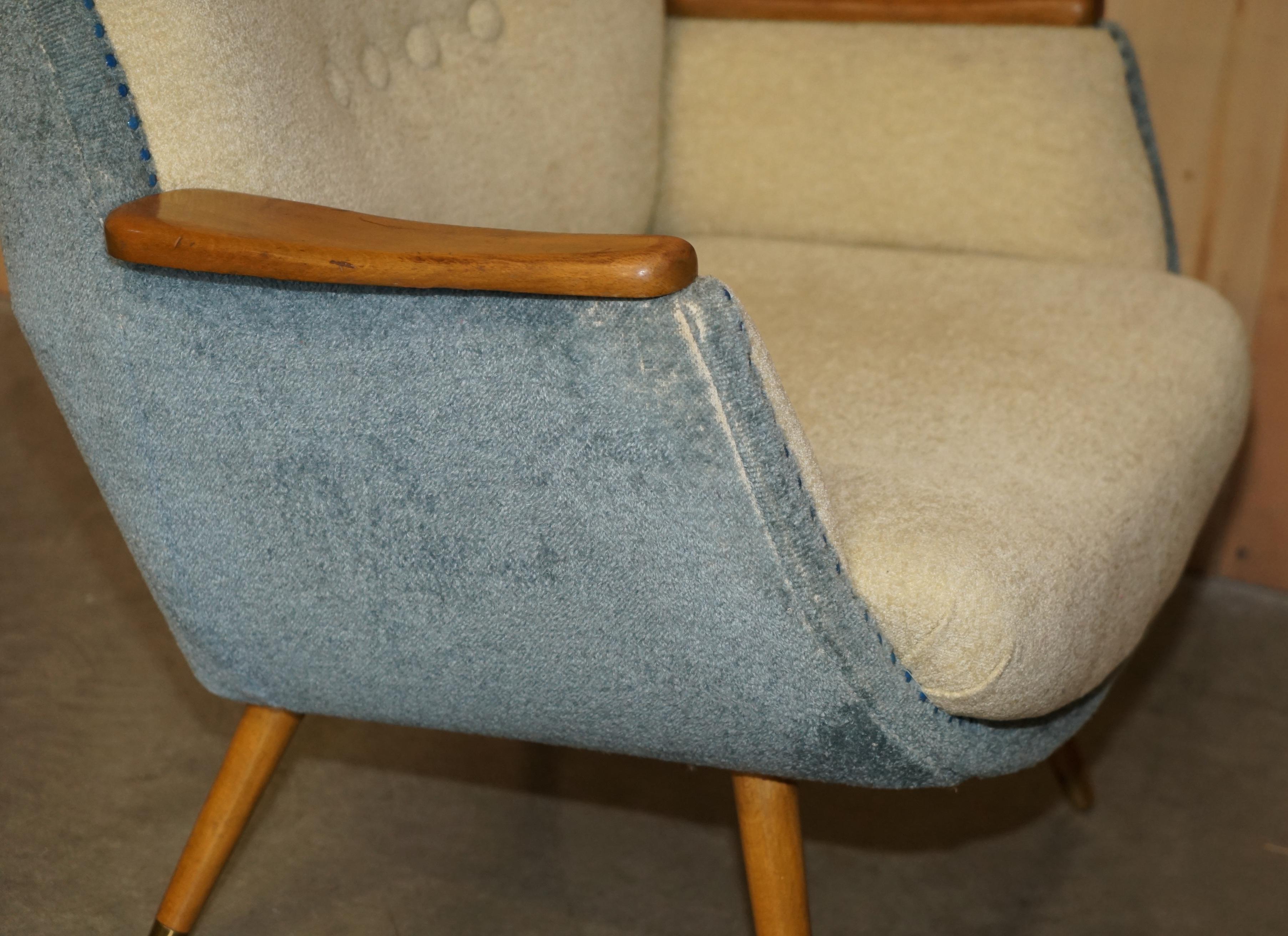 COPPIA DI POLTRONE DA CLUB D'EPOCA FRANCESE CIRCA 1960 CON TELAIO IN NOCE E FAGGIO in vendita 5