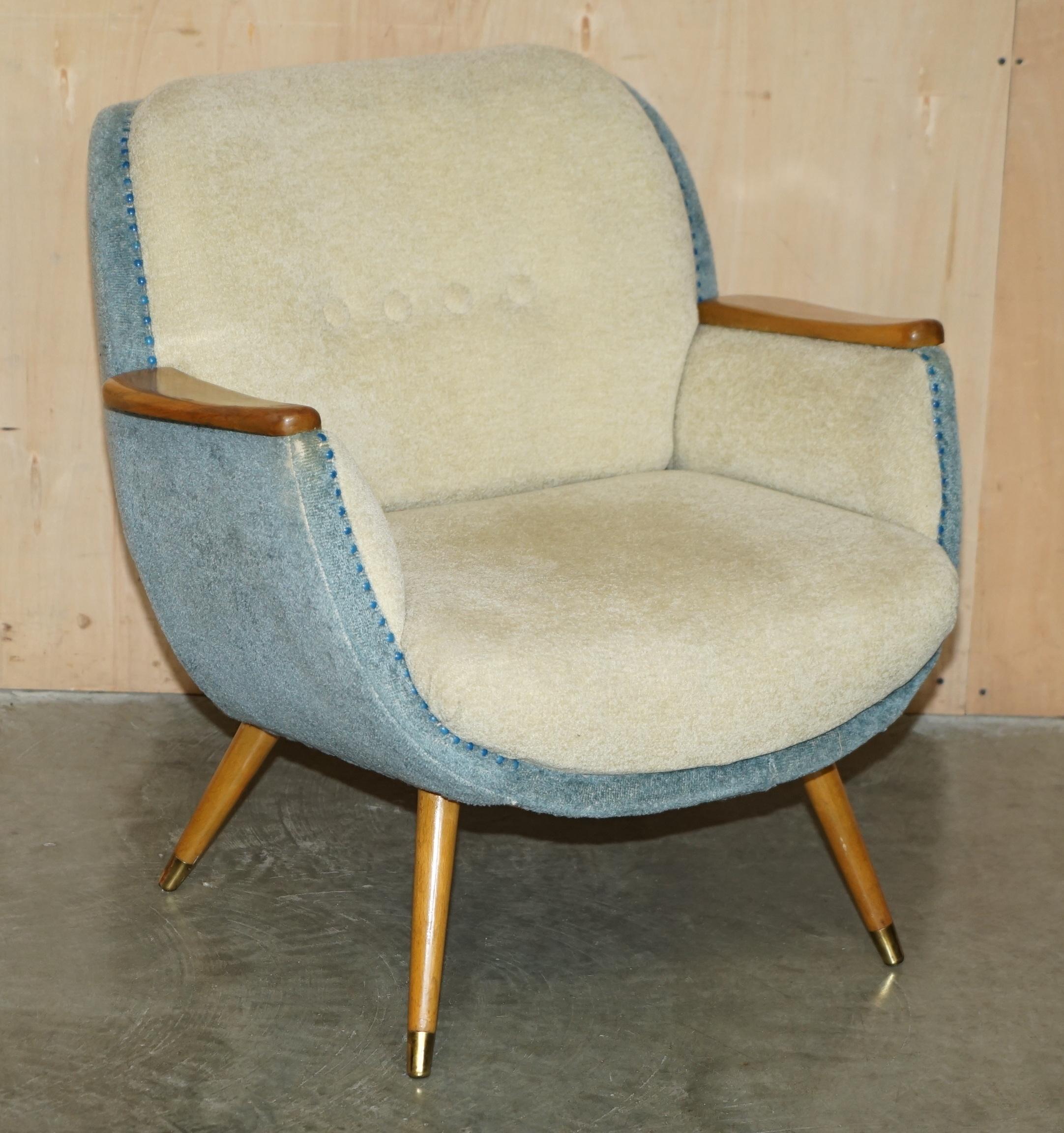 COPPIA DI POLTRONE DA CLUB D'EPOCA FRANCESE CIRCA 1960 CON TELAIO IN NOCE E FAGGIO in vendita 10