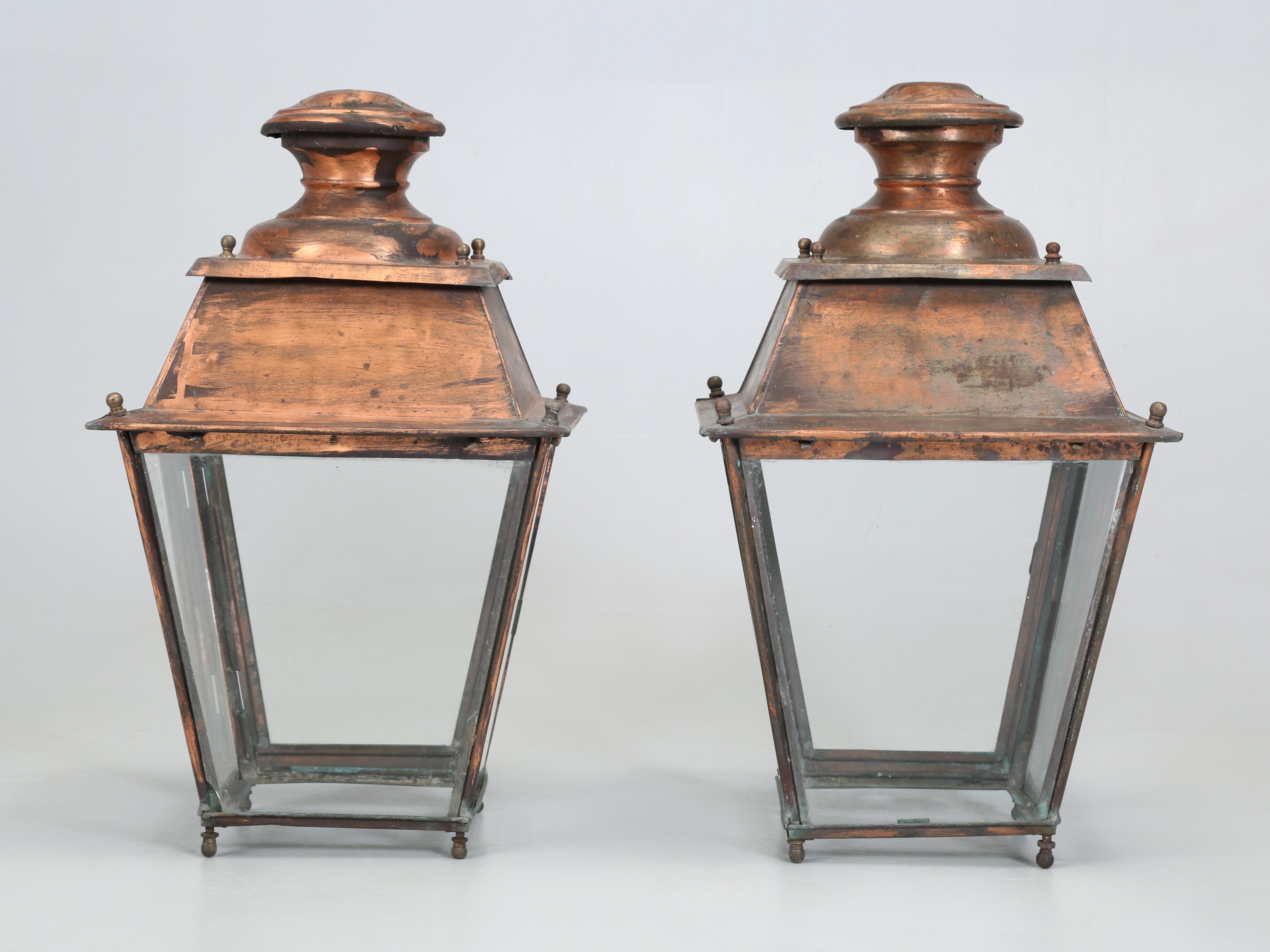 Pair of Vintage French Copper Lanterns from Toulouse France Unrestored Condition For Sale 8
