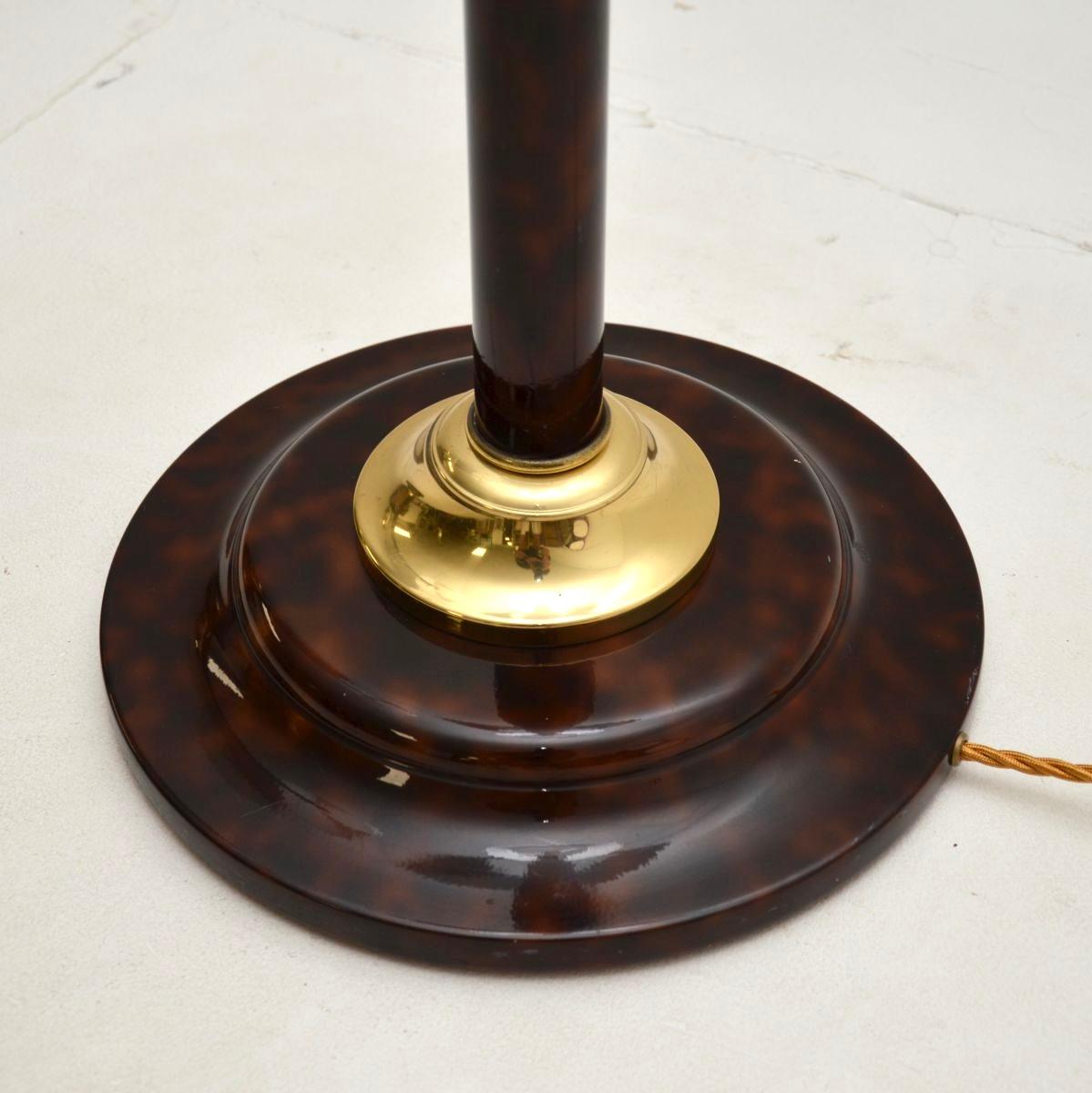 Coppia di lampade da terra francesi vintage di Le Dauphin In condizioni buone in vendita a London, GB