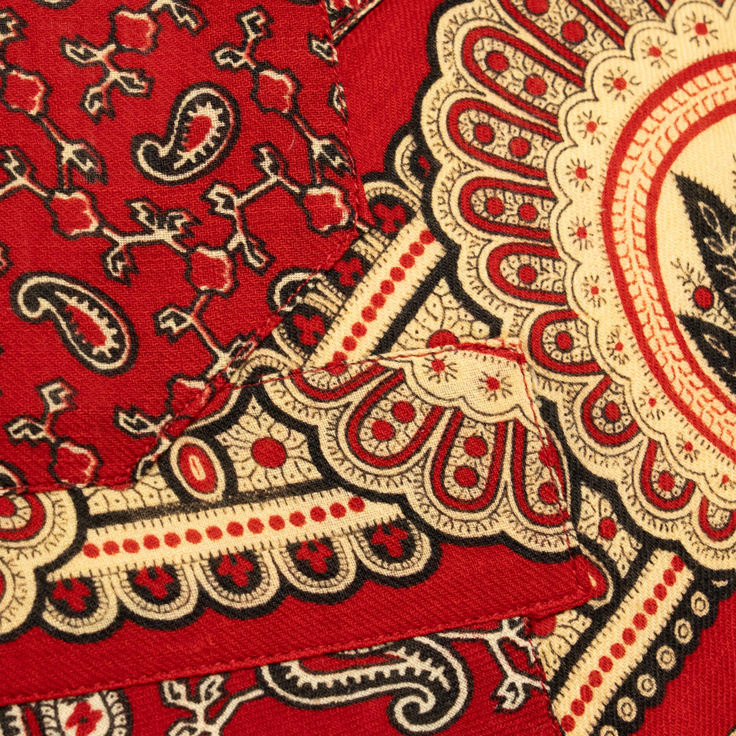 Coppia di cuscini patchwork francesi Paisley d'epoca in vendita 2