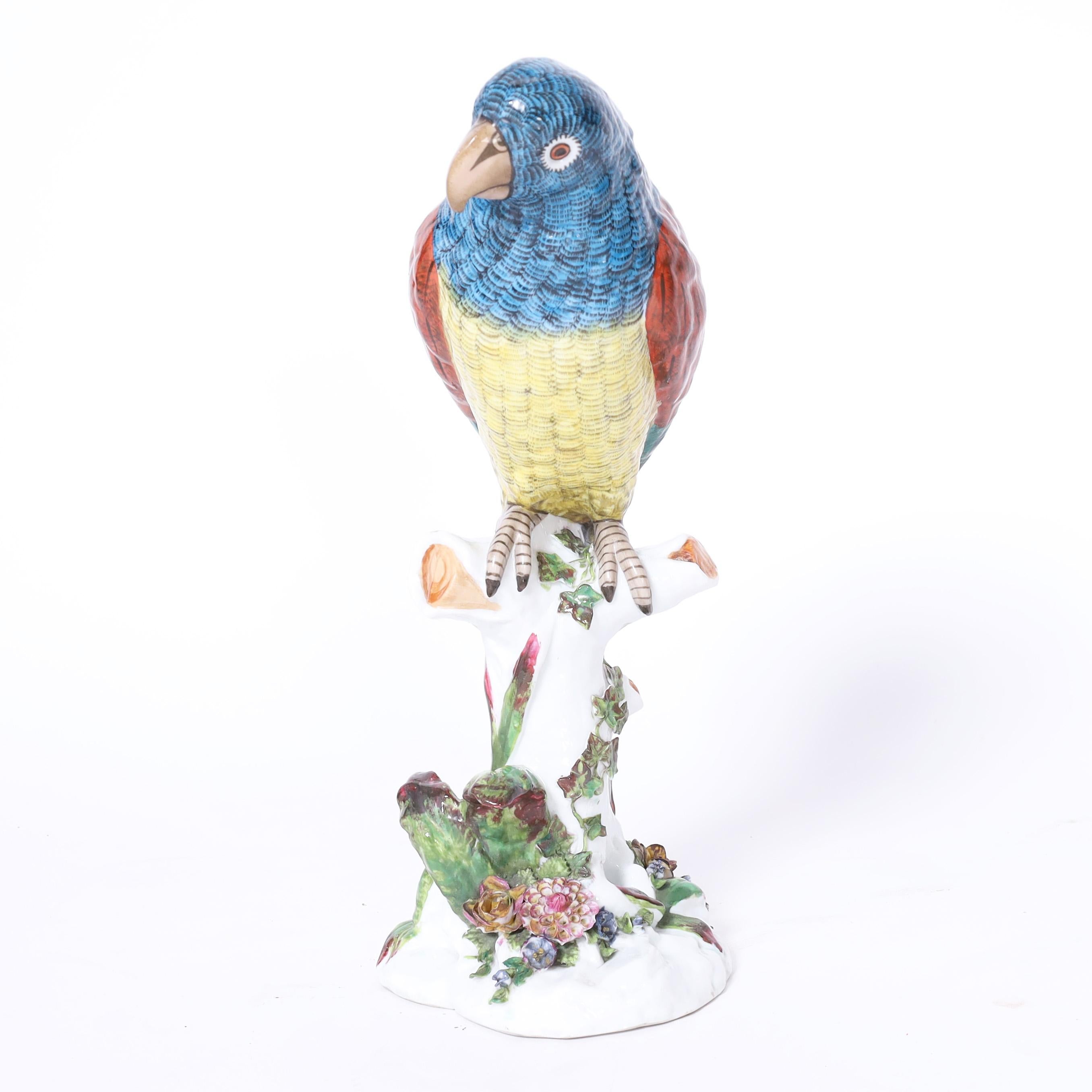 Paar Vintage Französisch Porzellan Papageien (20. Jahrhundert) im Angebot