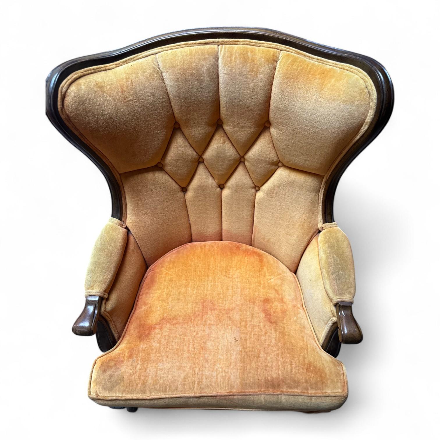 Unknown Pair of Vintage French Provincial Armchairs For Sale