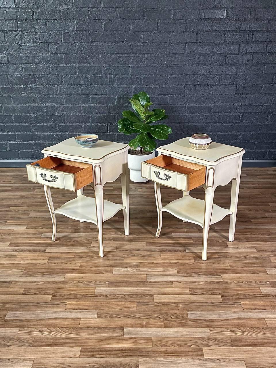 American Pair of Vintage French Provincial Style Night Stands in Distressed Cream w/ Gold For Sale