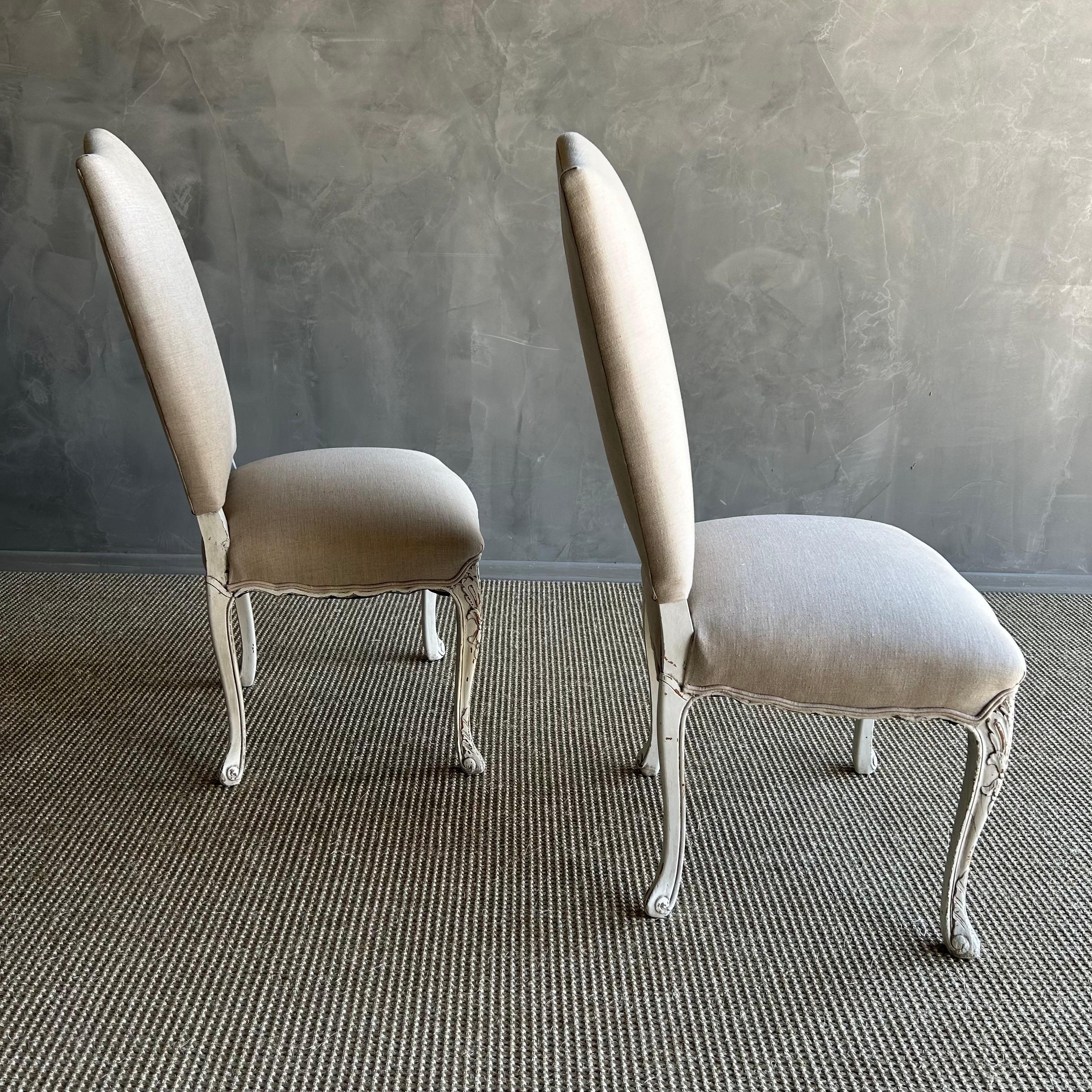 Paire de chaises d'appoint françaises tapissées en vente 4