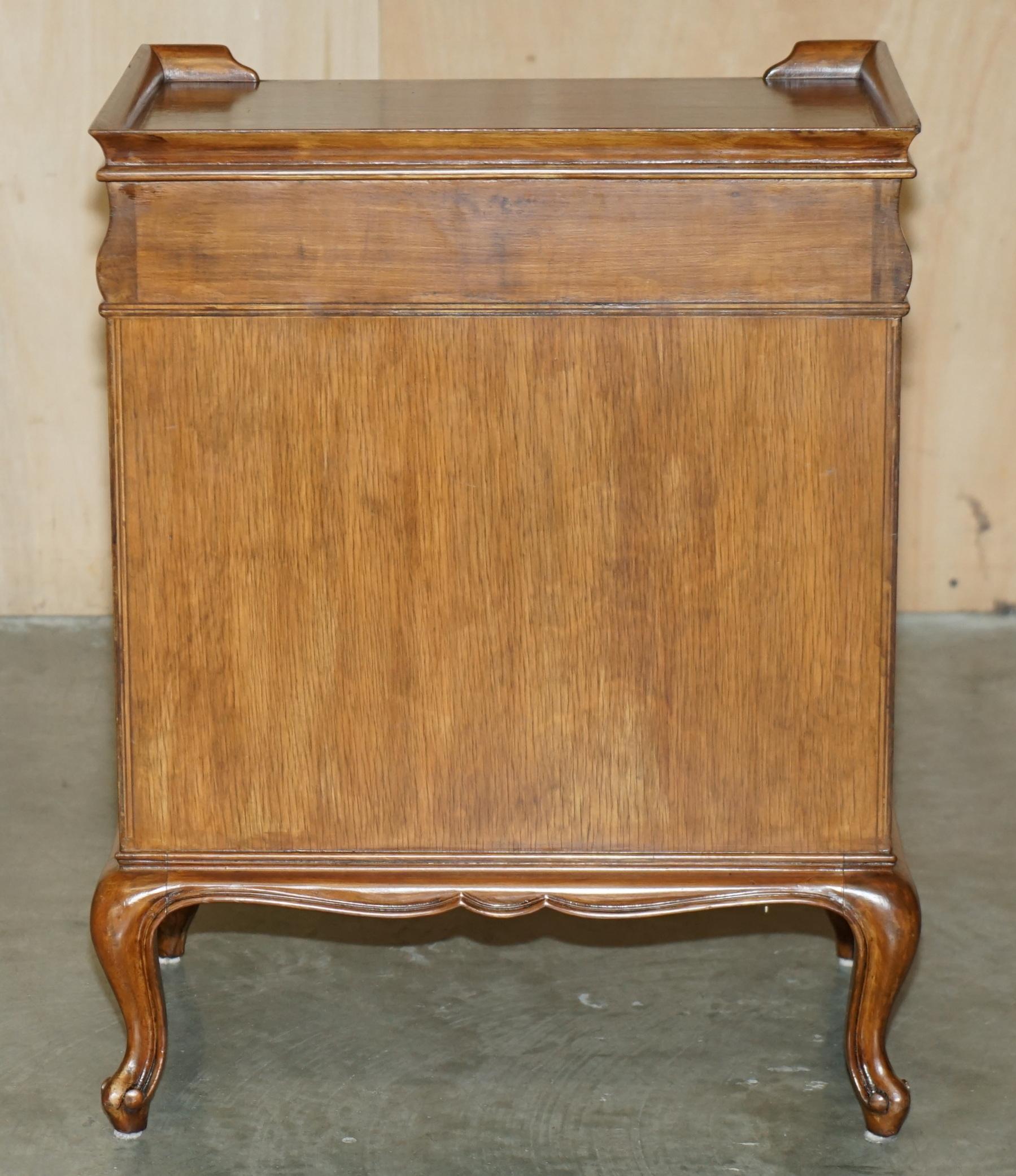 PAIR OF VINTAGE FRENCH WALNUT PIERCED BRASS & SILK SIDE CABINETS WiTH DRAWERS For Sale 4