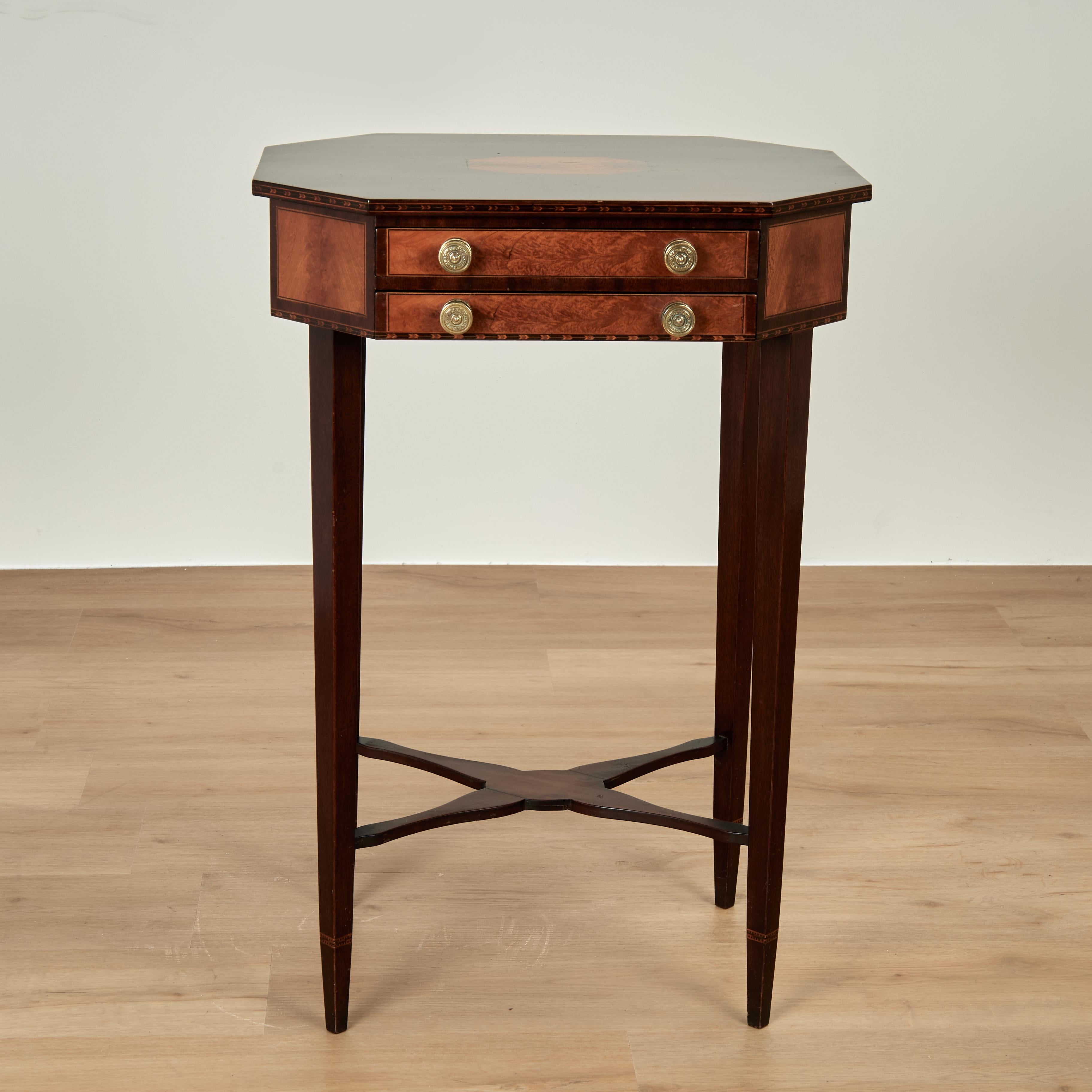 Hand-Crafted Pair of Vintage George II Style Stands or Tables For Sale