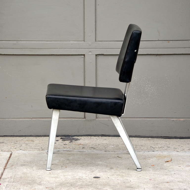 Américain Paire de chaises à pampilles vintage GF GoodForm en aluminium en vente