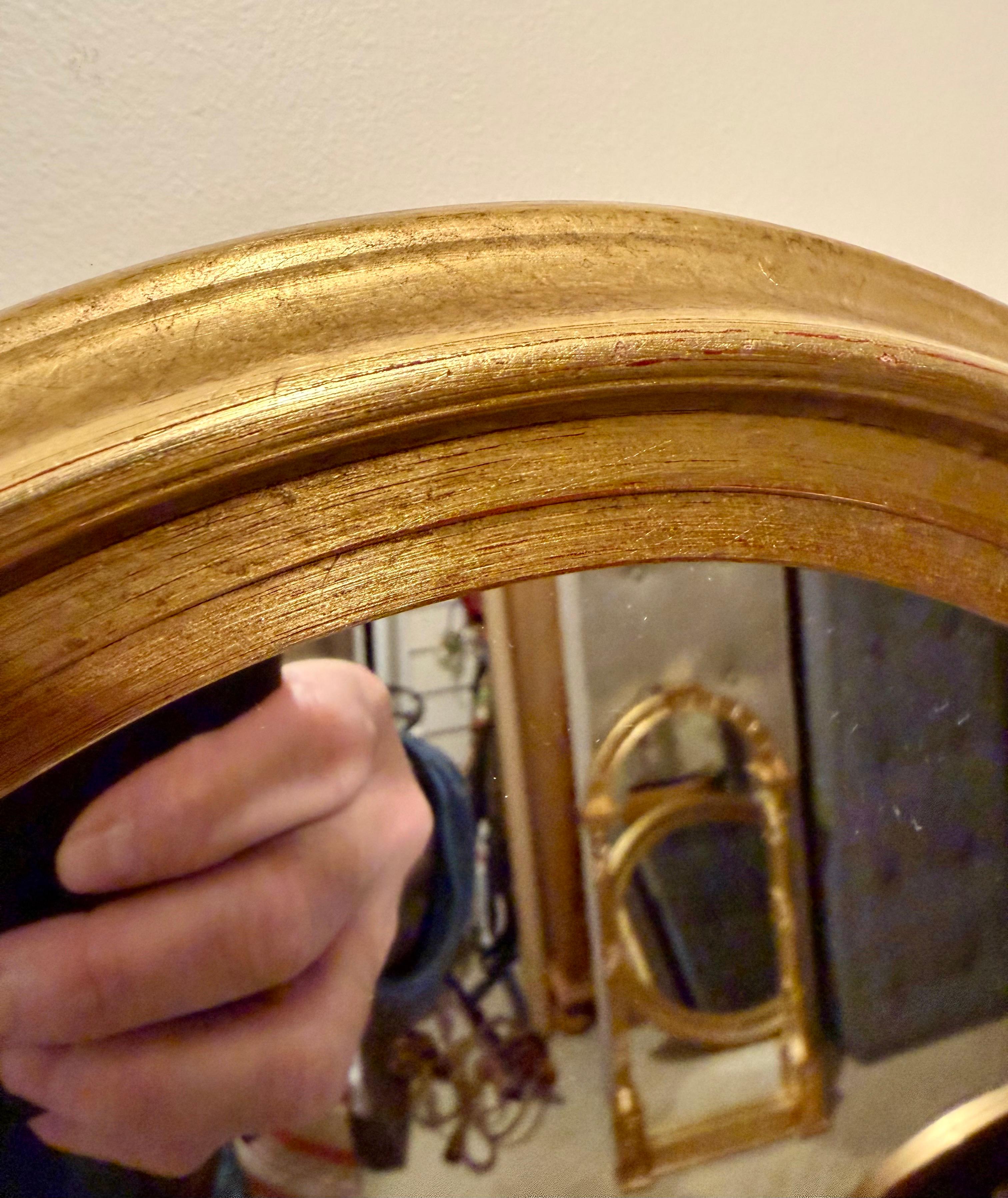 Paar vergoldete ovale Vintage-Spiegel (20. Jahrhundert) im Angebot