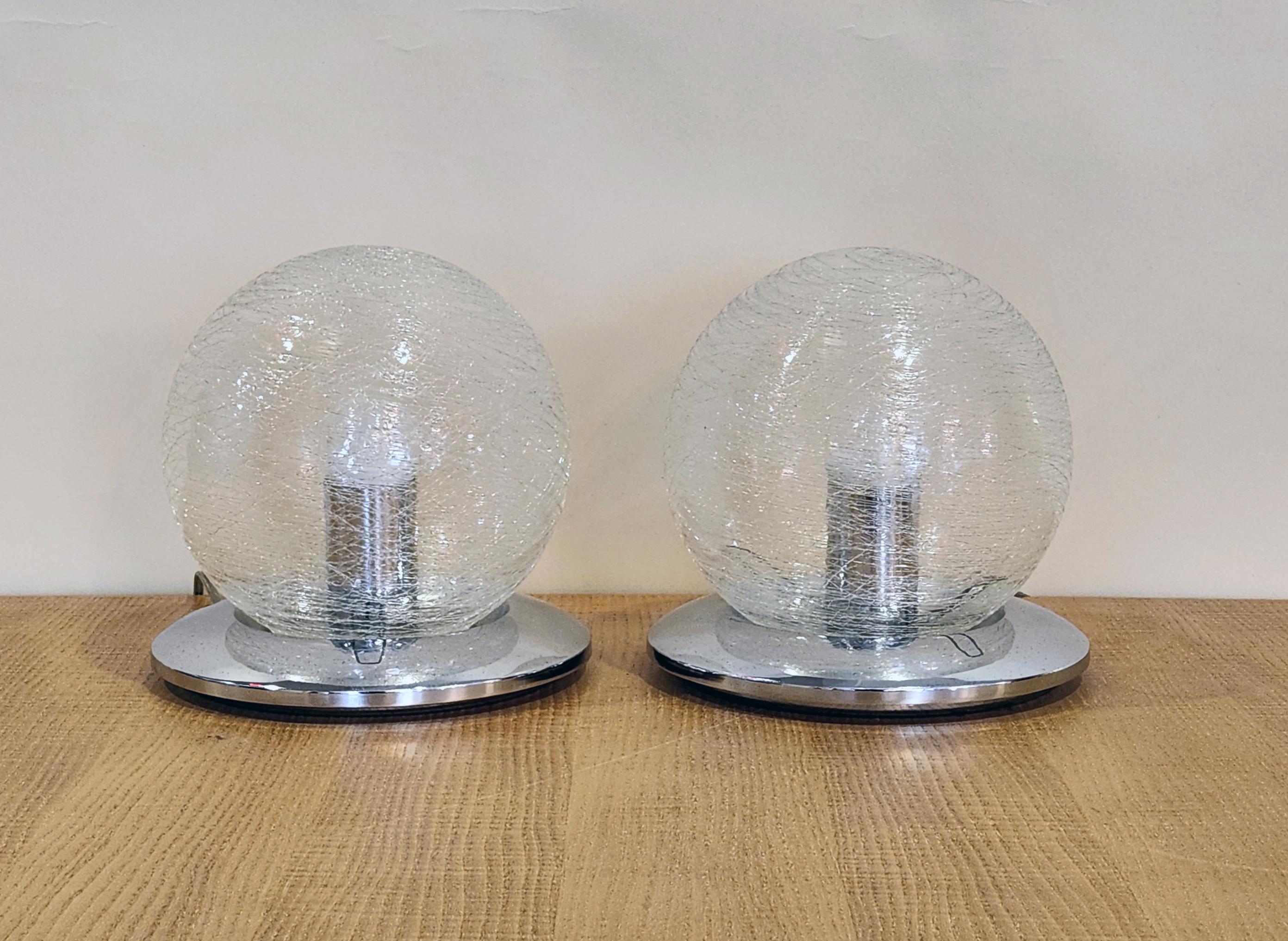 Italian Mazzega Murano - Pair Of Vintage Glass Sphere Lamps, 1970s For Sale
